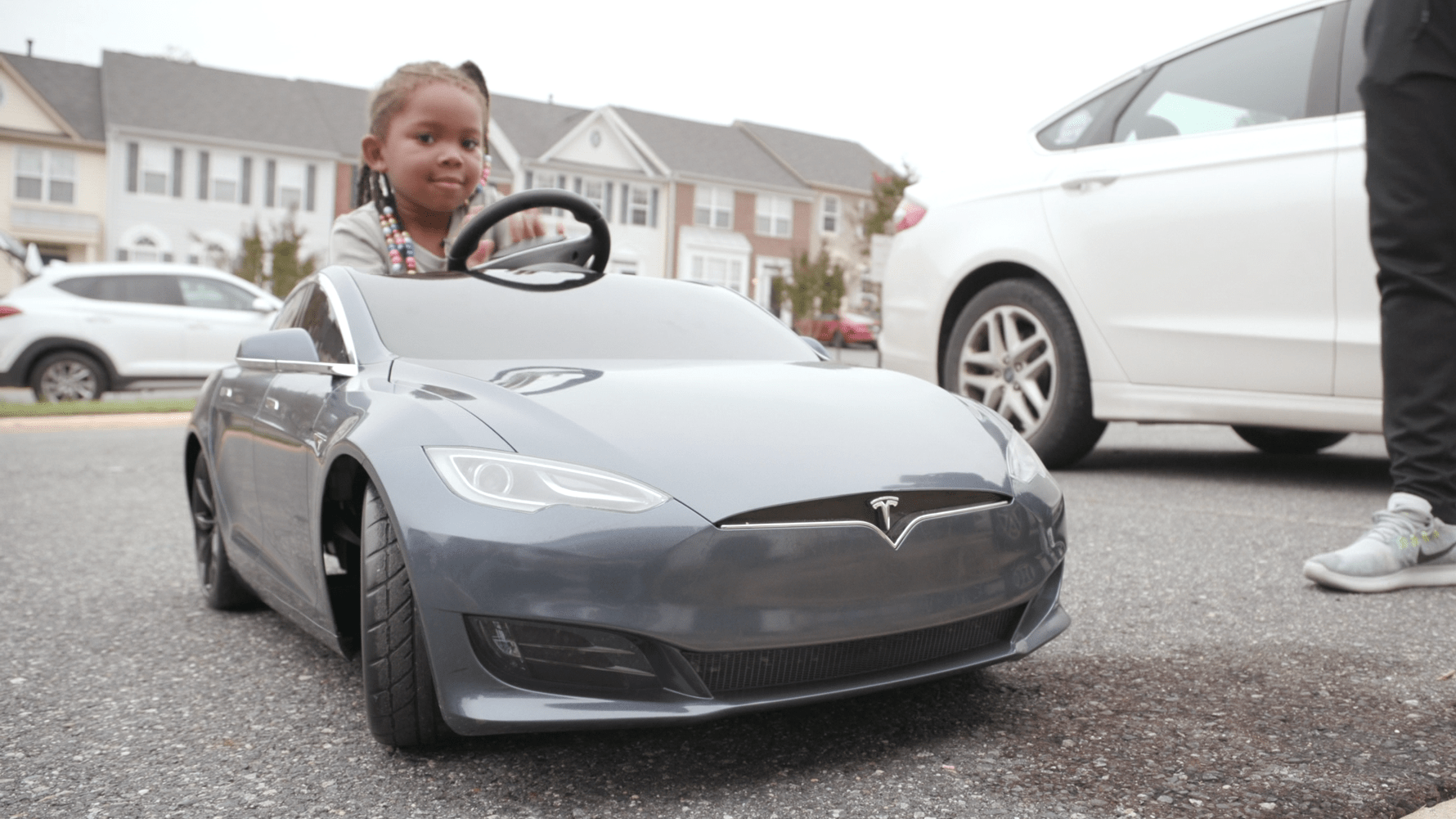 Tesla Is Number One In Consumer Reports 2020 Owner Satisfaction Survey - Landscape Illustrations - Creative Ultra HD Collection