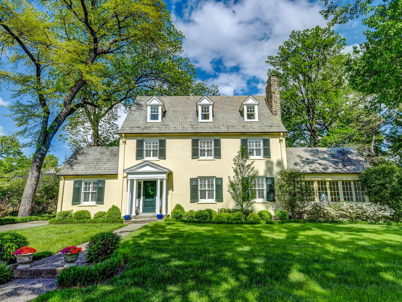 The cost of building it, and once completed, to heat and cool it. What A 1 Million Home Looks Like In 25 Major American Cities