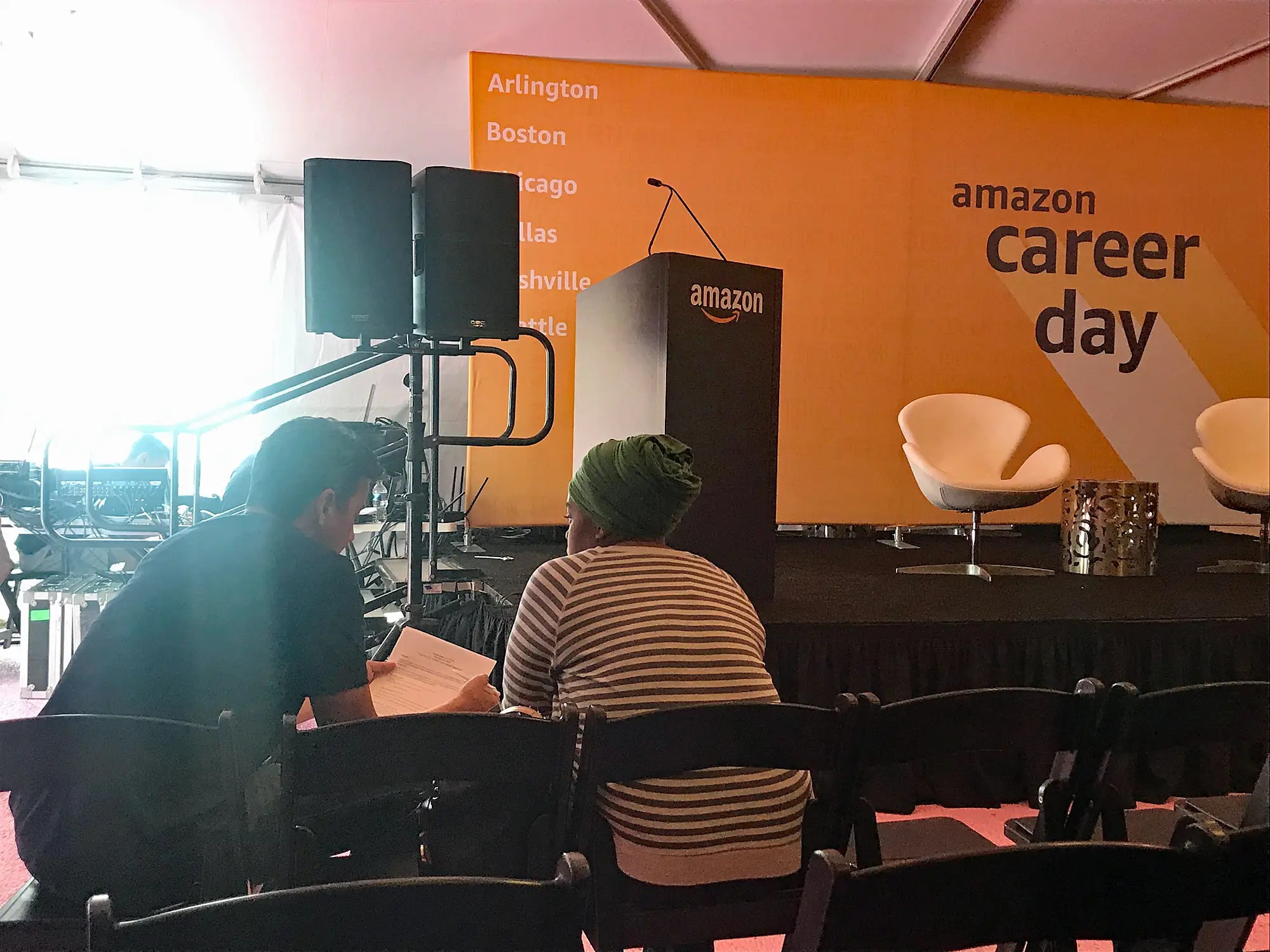 Amazon On Linkedin Amazon Career Day 2019 25 Comments - Ultra HD Landscape Backgrounds for Desktop