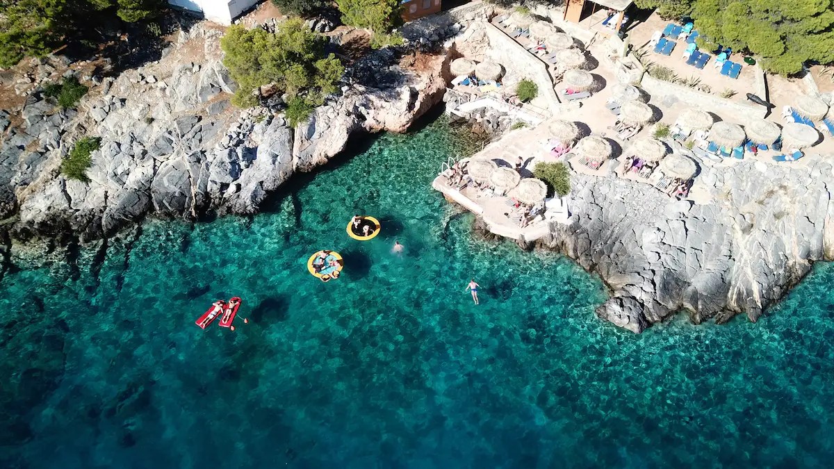 Infiniti is a luxury car brand that’s relatively new on the market when compared with some heritage luxury auto brands like mercedes or jaguar. Greek Millennial Shares Tourist Free Places To Visit In Greece