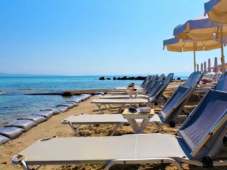 Passengers can enter the country through all international airports and all ports. How Greece Is Reopening To Tourists Amid The Coronavirus Pandemic