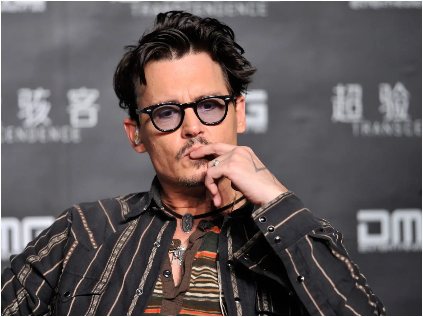 Johnny depp is a famous hollywood actor renowned for his roles of captain jack sparrow in the 'pirates of caribbean' movies. Johnny Depp S Career Is Over After Losing Libel Case Experts Say