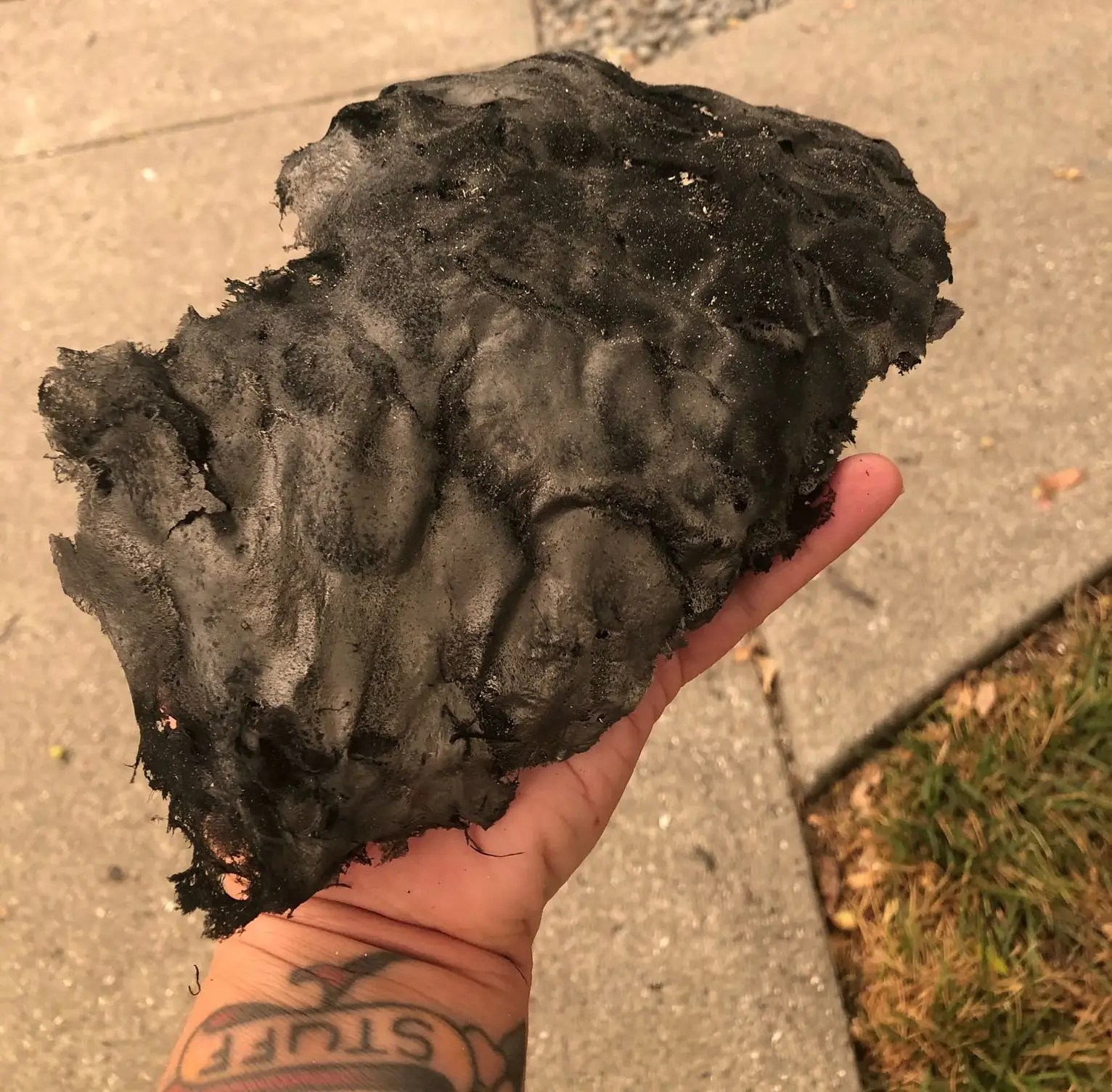 Ashes Falling From The Sky - Retina Abstract Backgrounds for Desktop