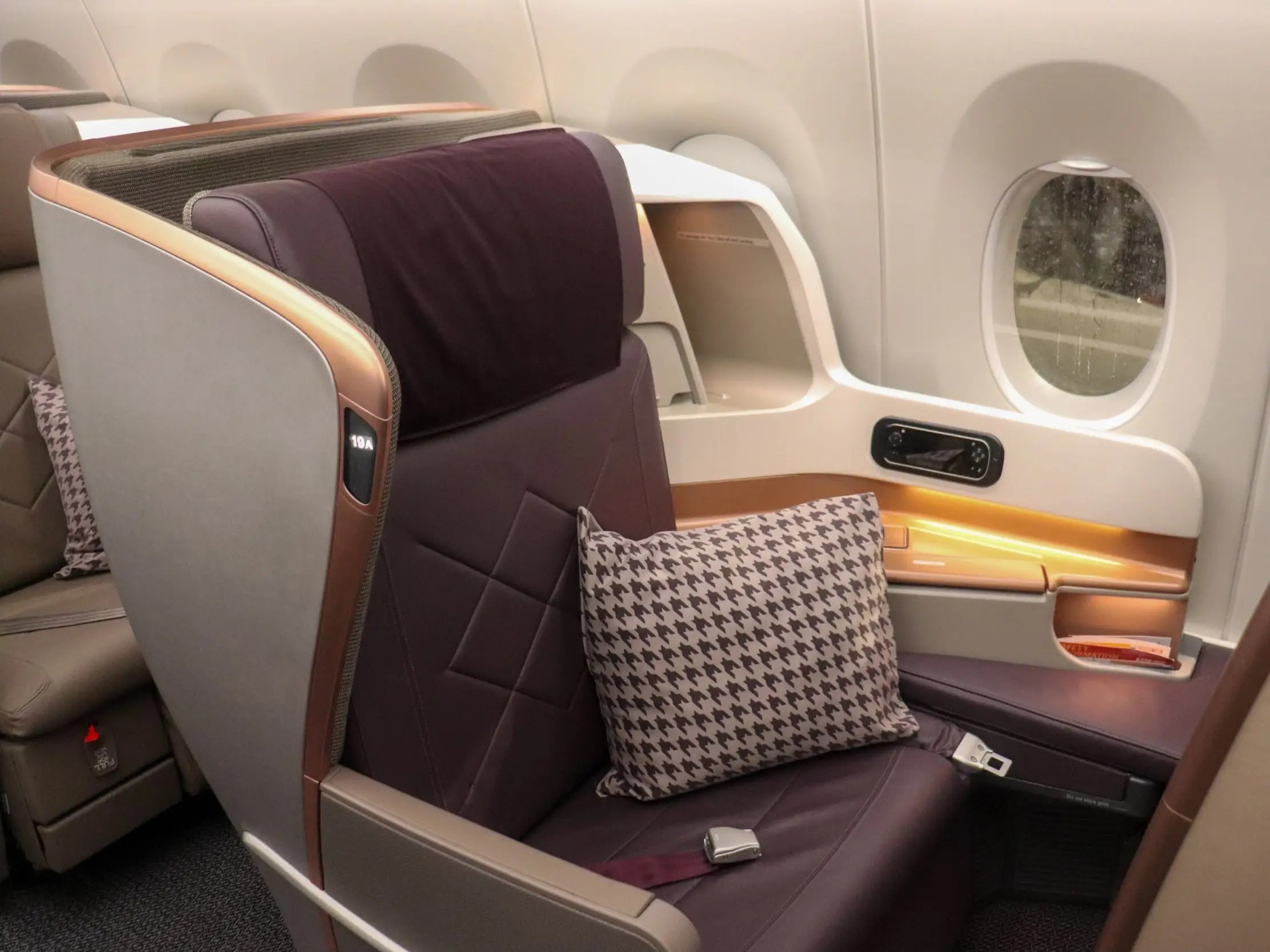 Kennedy international airport in new york . Inside The New World S Longest Flight Singapore Airlines A350 Jfk Sin