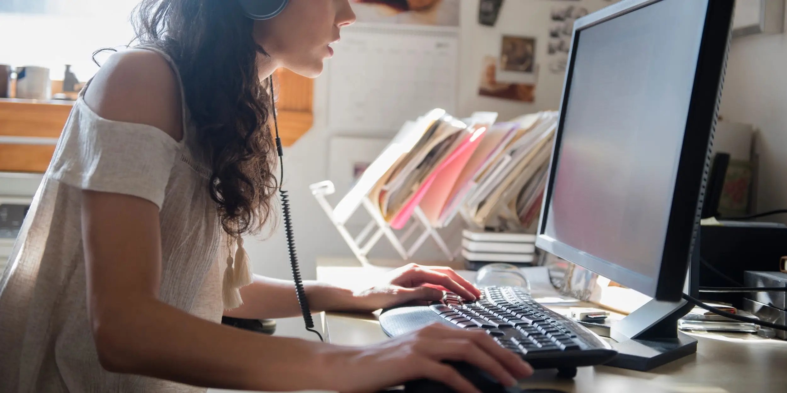 There are a variety of windows 10 apps you can use to improve your audio and in this article we want to highlight some of the best. How To Screen Record On A Windows 10 Computer