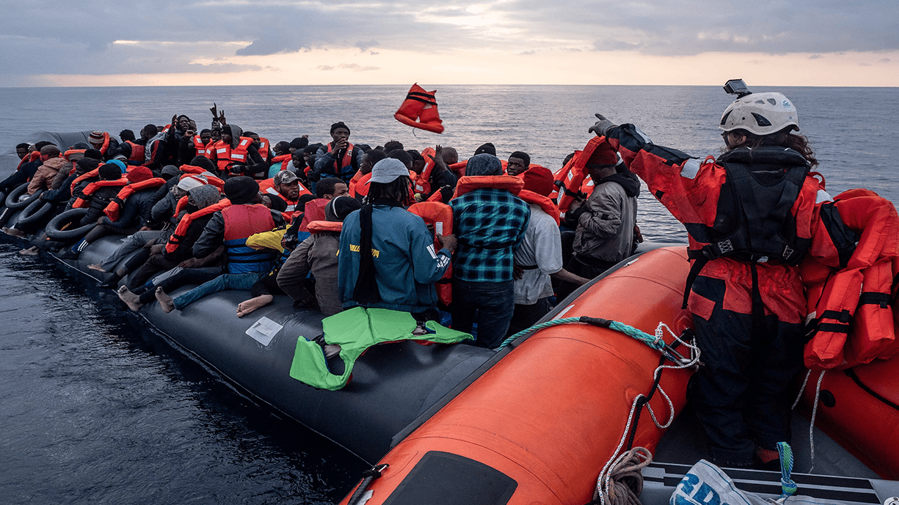 Nc Student Denied A Diploma For Wearing A Mexican Flag Over His
