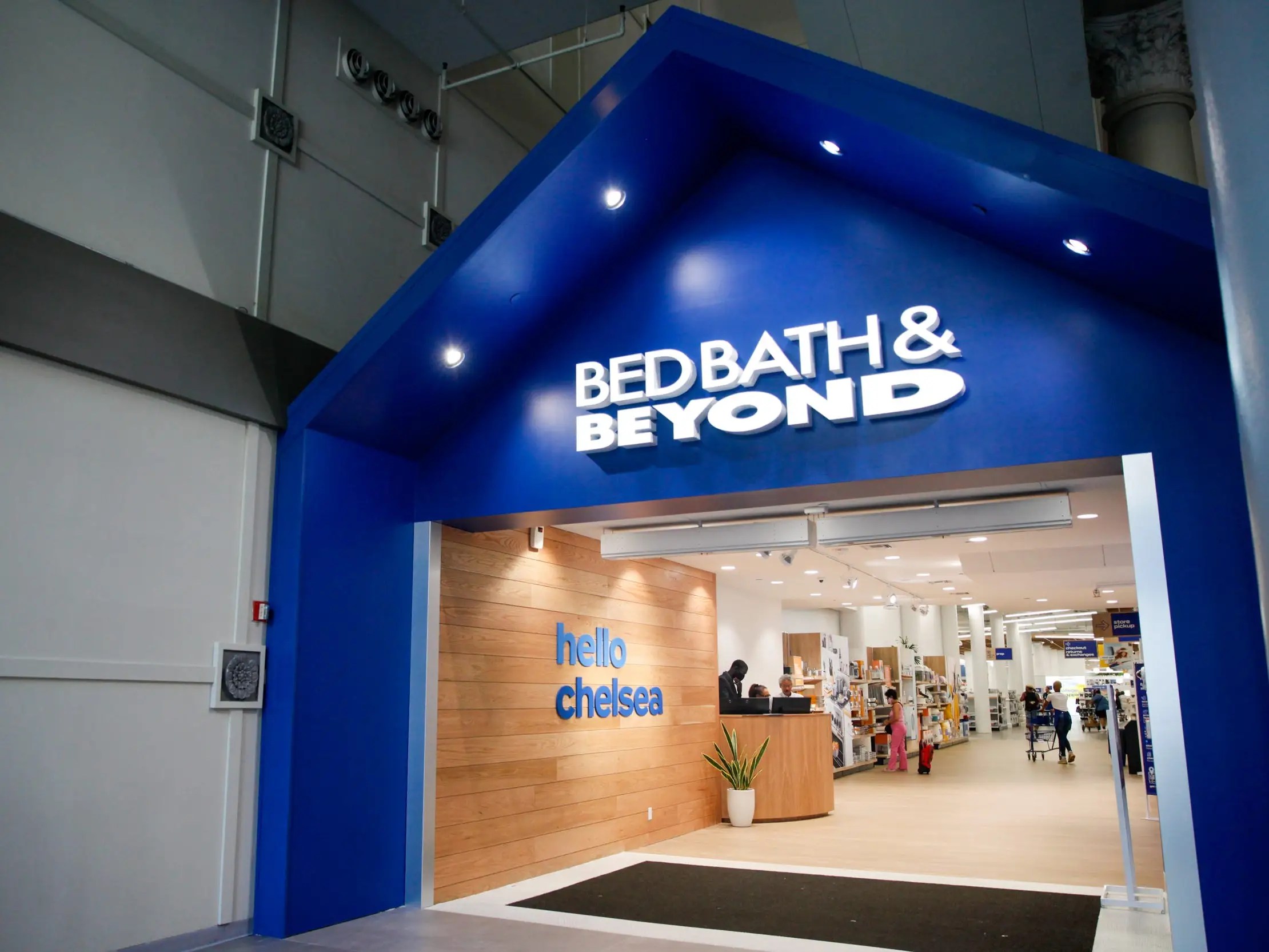 Accurate, reliable salary and compensation comparisons for united states Photos Bed Bath Beyond Opens Renovated 92 000 Square Foot Nyc Store