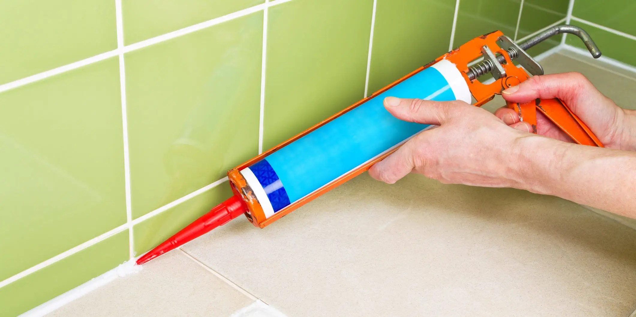 Caulk . How To Use A Caulk Gun Easy Diy Project