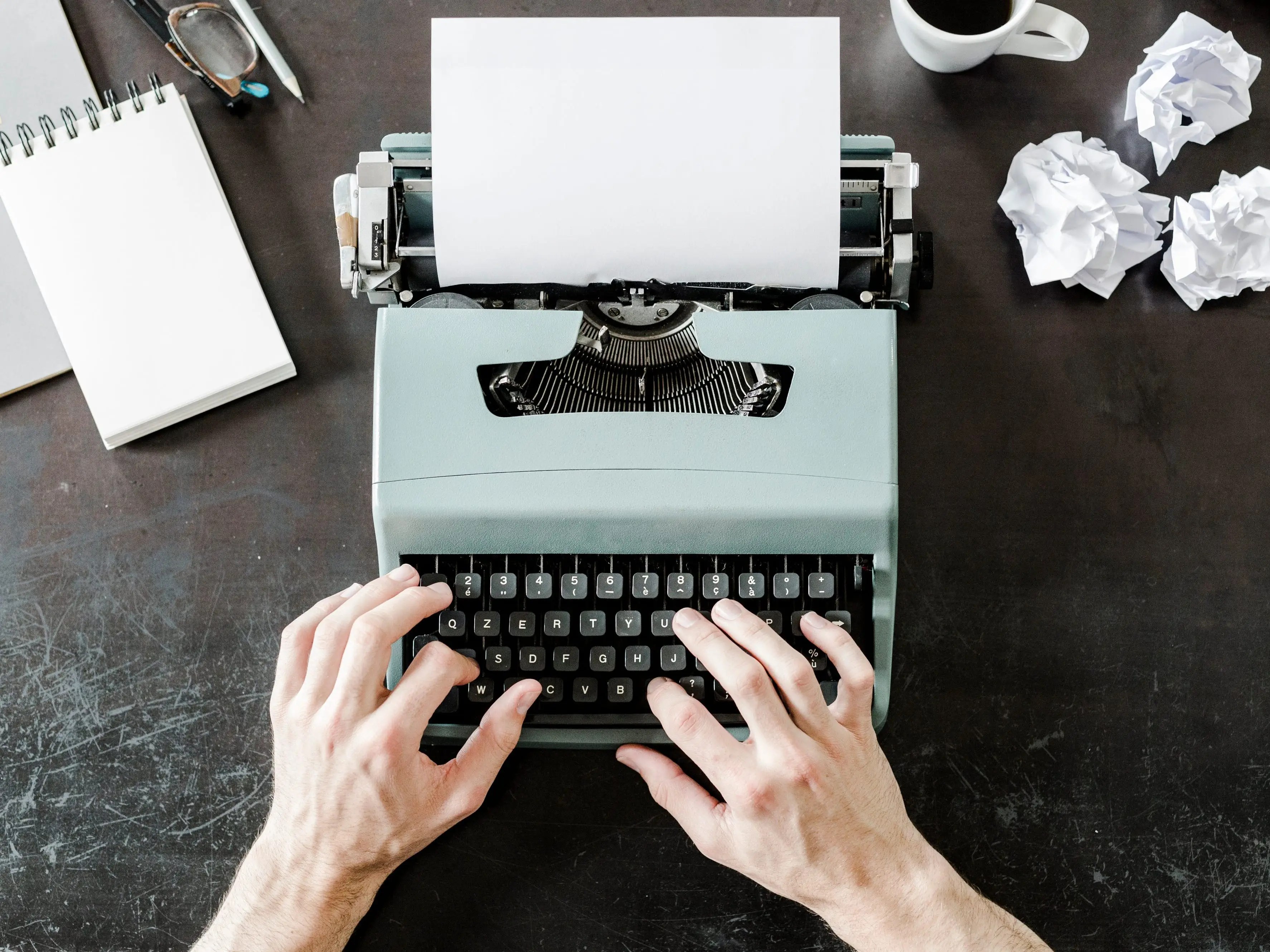 Github Most Popular Programming Languages Business Insider - Classic Abstract Illustration - Desktop