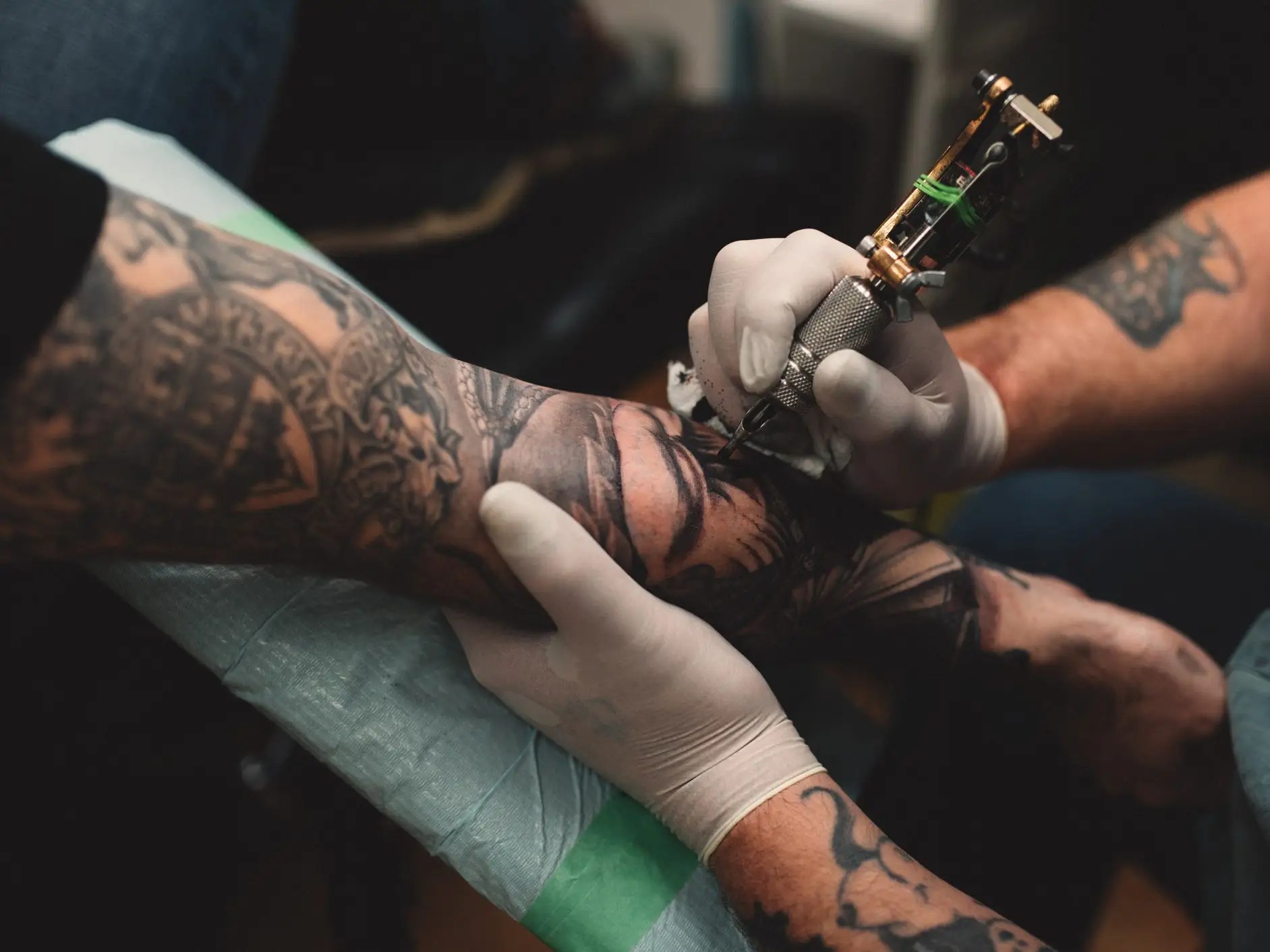 Exclusive Restaurant Bans Customers With Tattoos, Designer Clothing 1412_x_1883_jpg