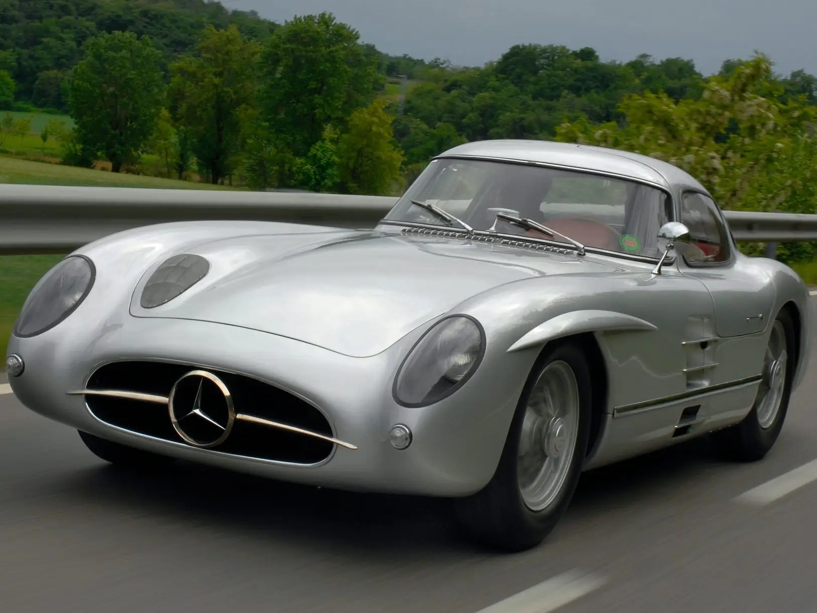 Surrey excelent a împrumuta slr car matematică dexteritate violent