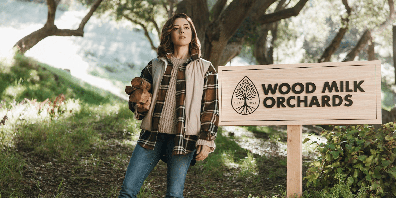 Aubrey plaza's "wood milk" ad violated federal laws: complaint alleges