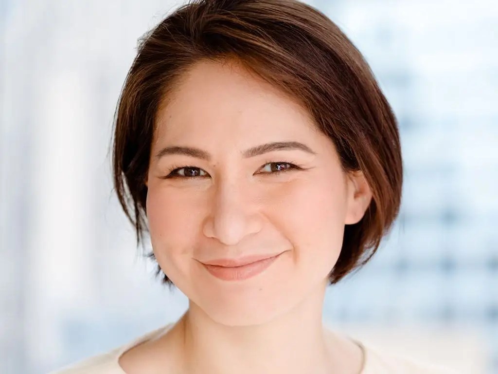 Barbara Peng Gold House - Premium Abstract Illustration Gallery - 8K