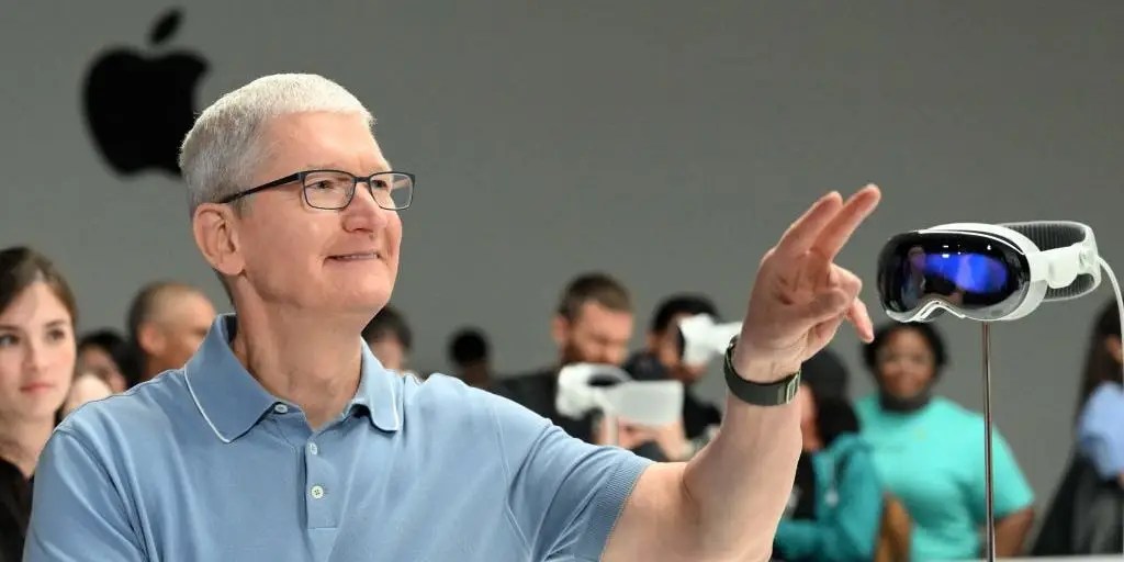 Innovation Business Insider - Elegant Mountain Image - HD