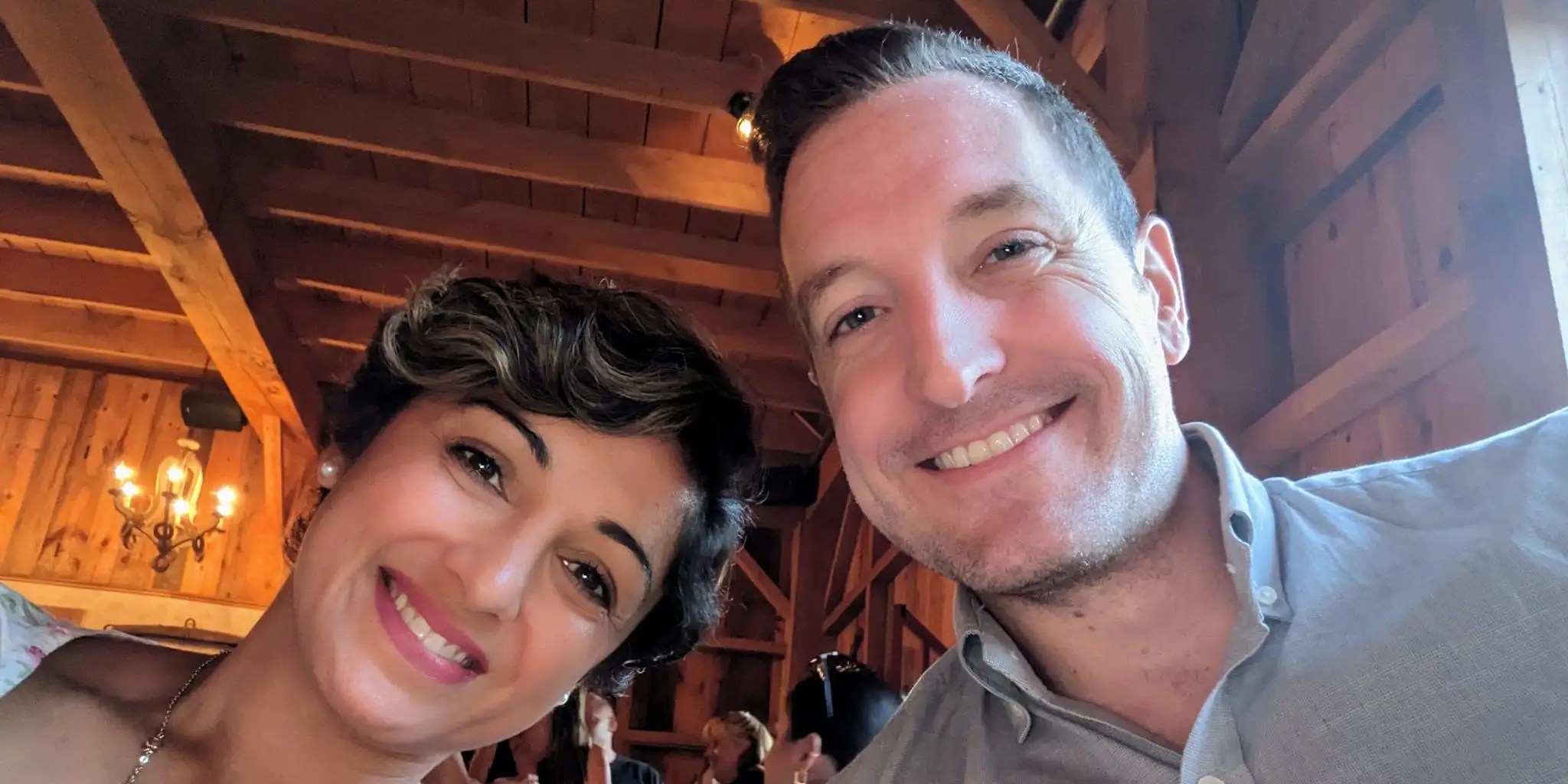 Od 750 tys. dolarów długu do ponad 1 mln dolarów wartości netto: jak pewna para przyjęła FIRE