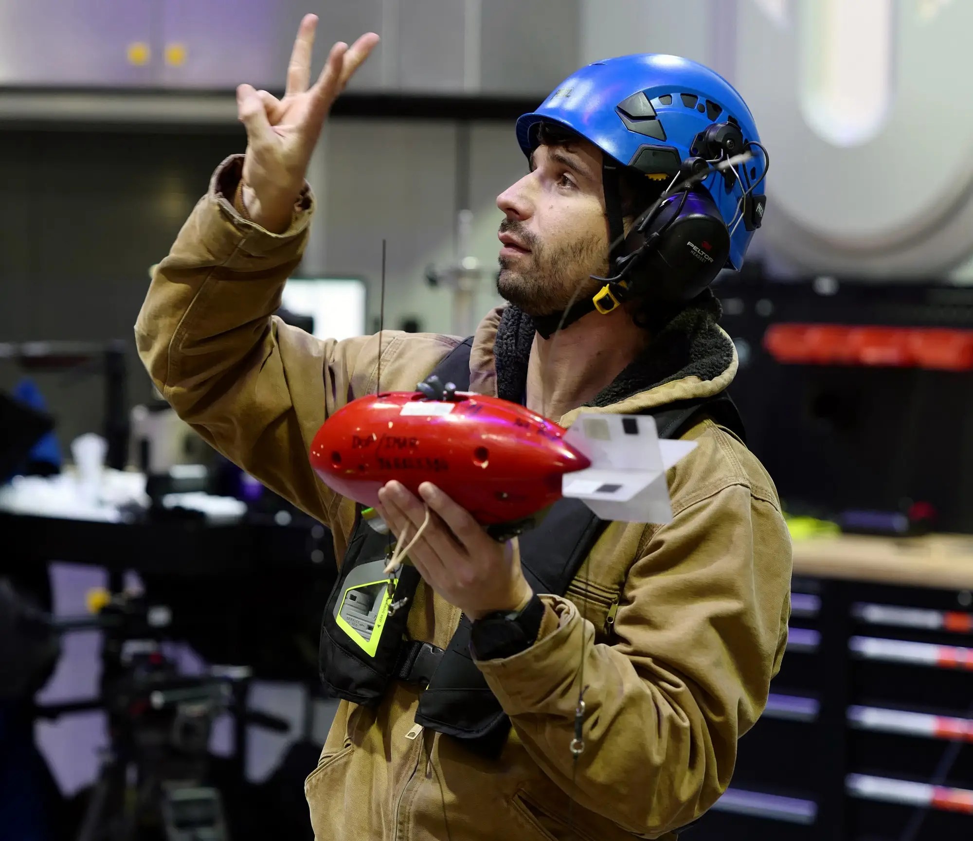 Oceanxplorer Exploring The Billionaire S Research Vessel - Best Space Photos in 4K