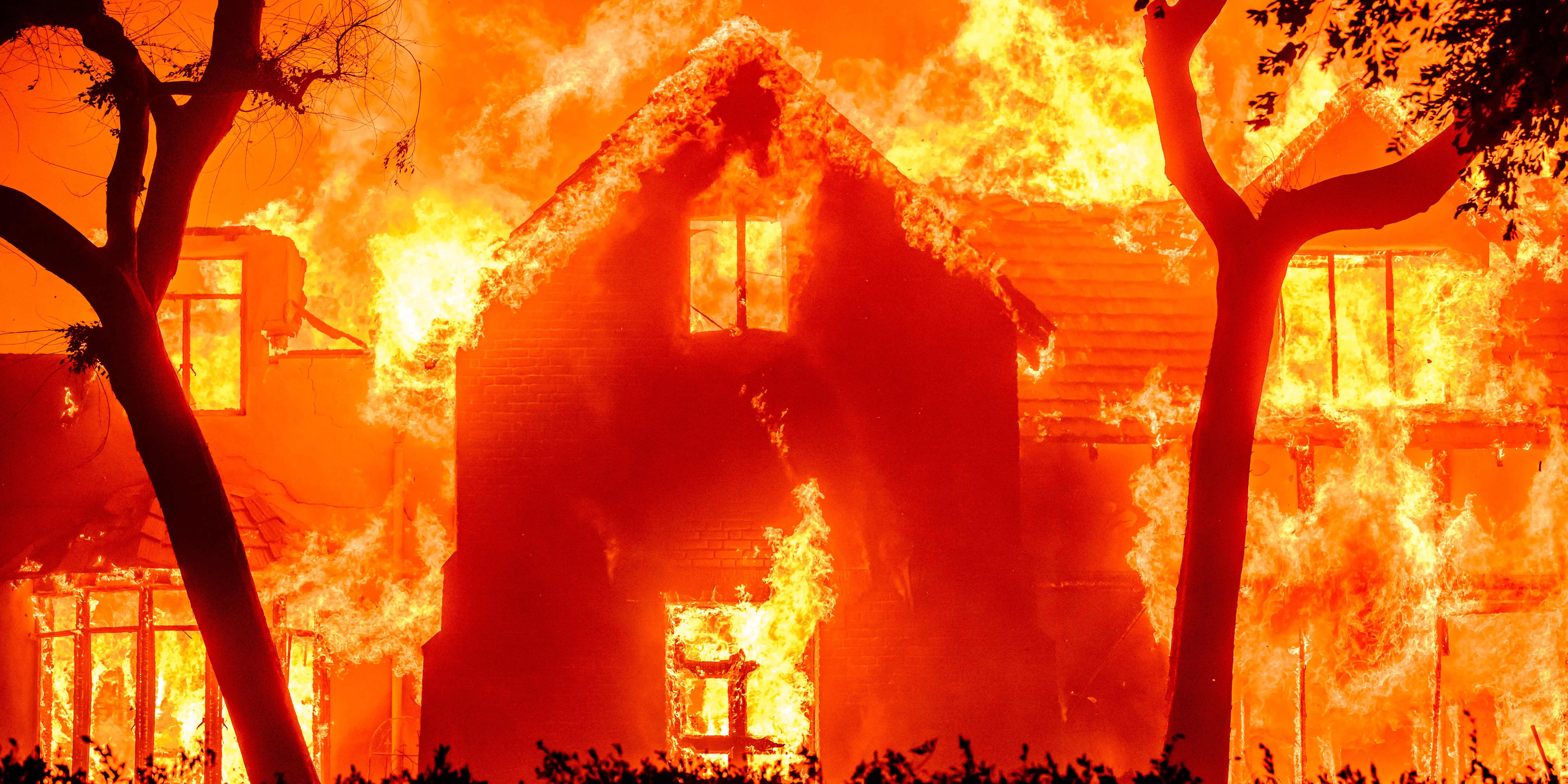 Photos from the LA fires show how houses catch on fire &mdash; and how homeowners can protect their property