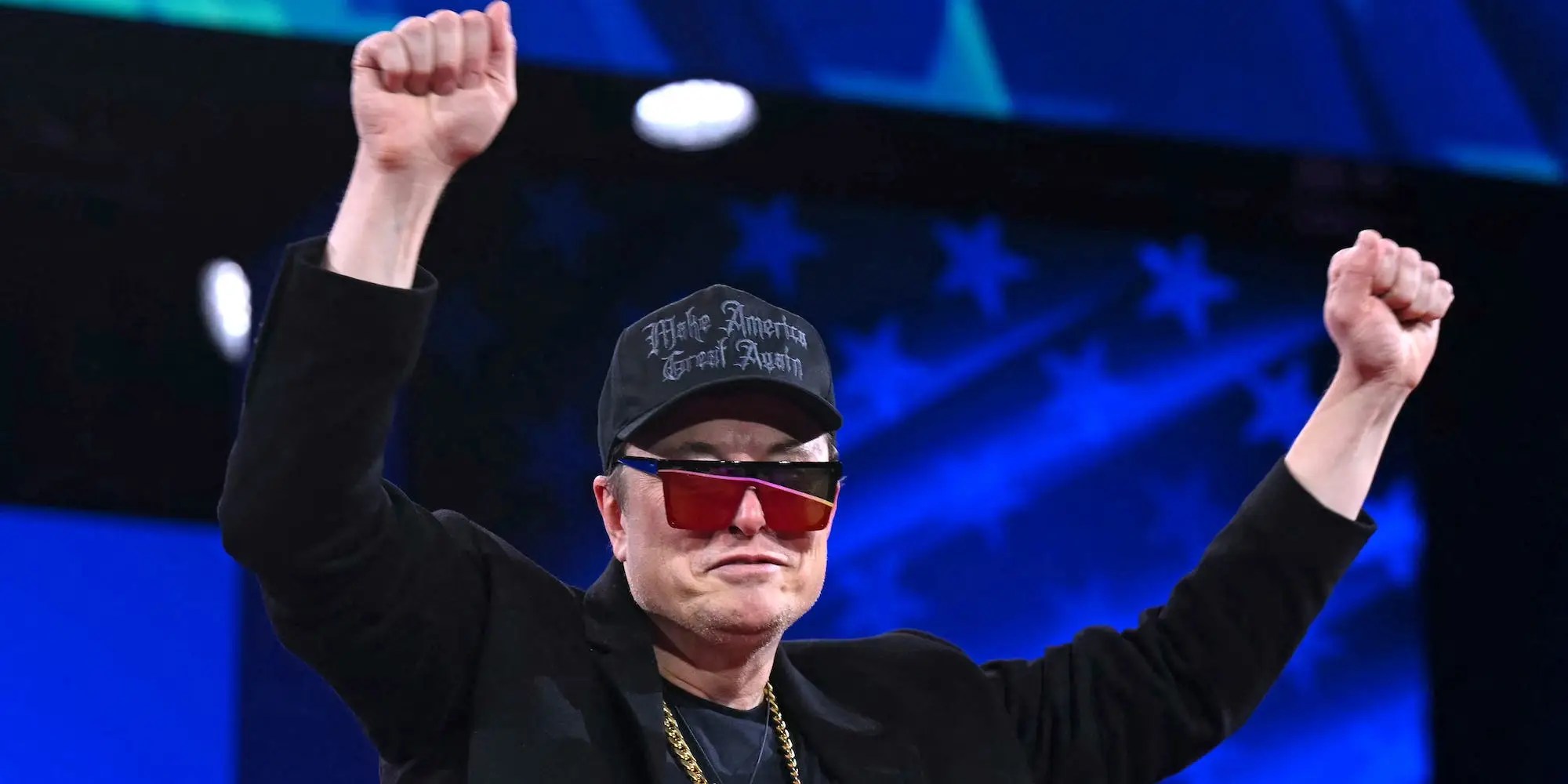 كيف تطلب إحدى الوكالات الفيدرالية للعمال للرد على بريد موسك