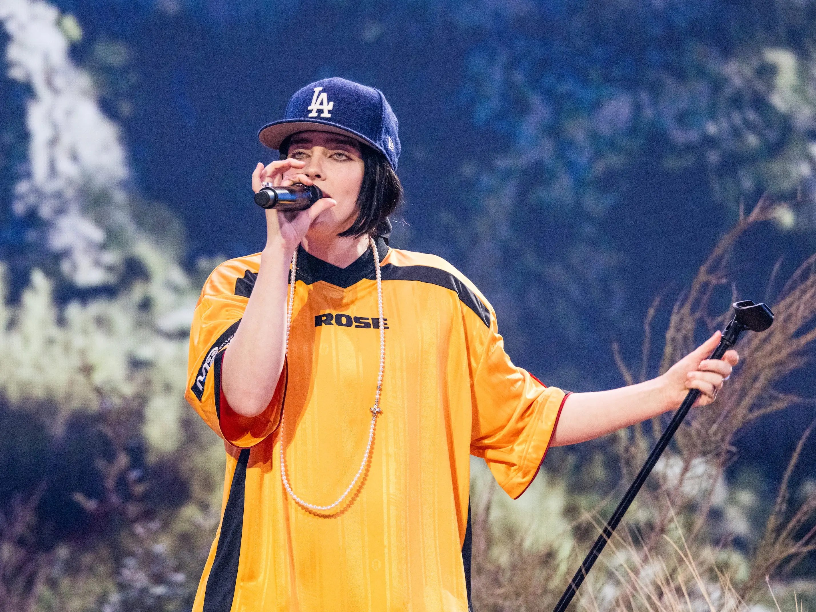 Jonathan Morris Streamtv Insider - Premium Dark Design Gallery - Ultra HD