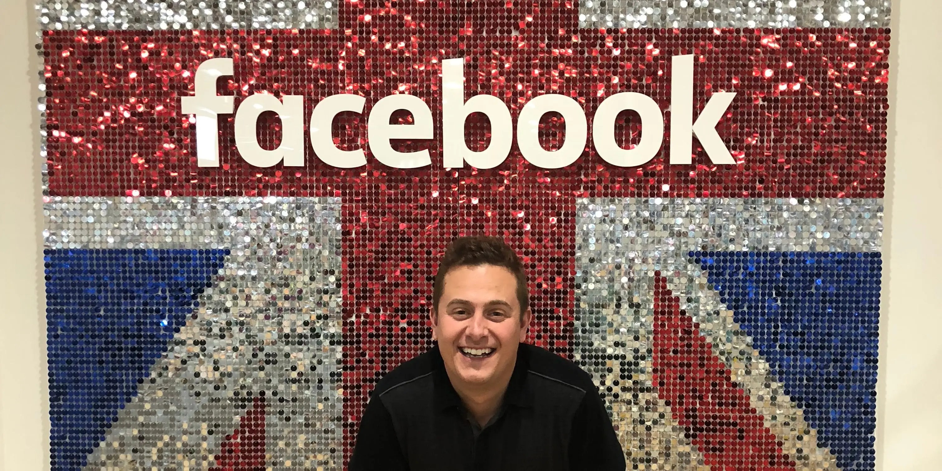 Facebook Business Insider - High Quality Desktop Dark Backgrounds | Free Download