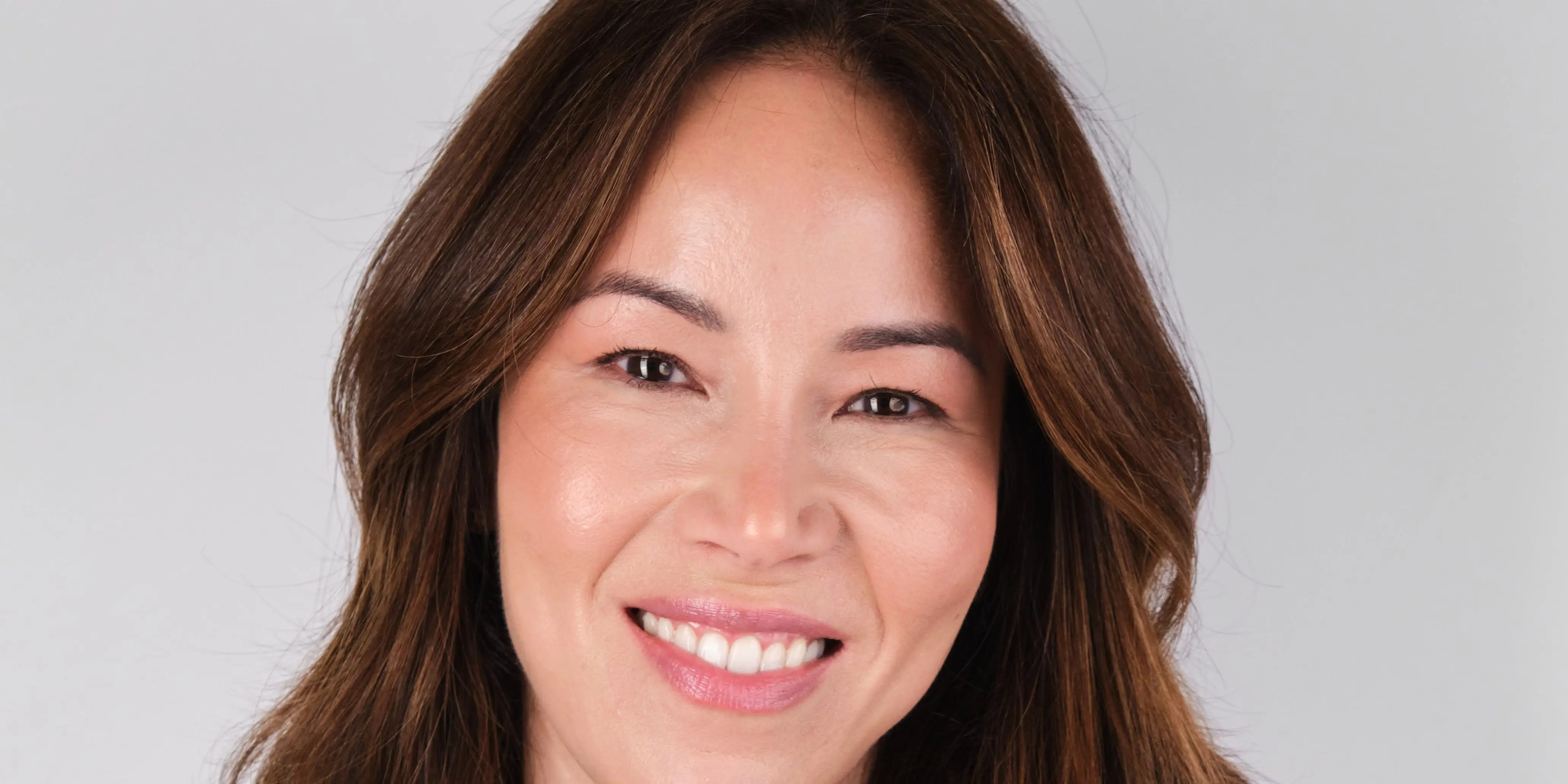 Doctor's 3 Science-Backed Products to Prevent Wrinkles: Korean & Western Skincare Secrets (2025)