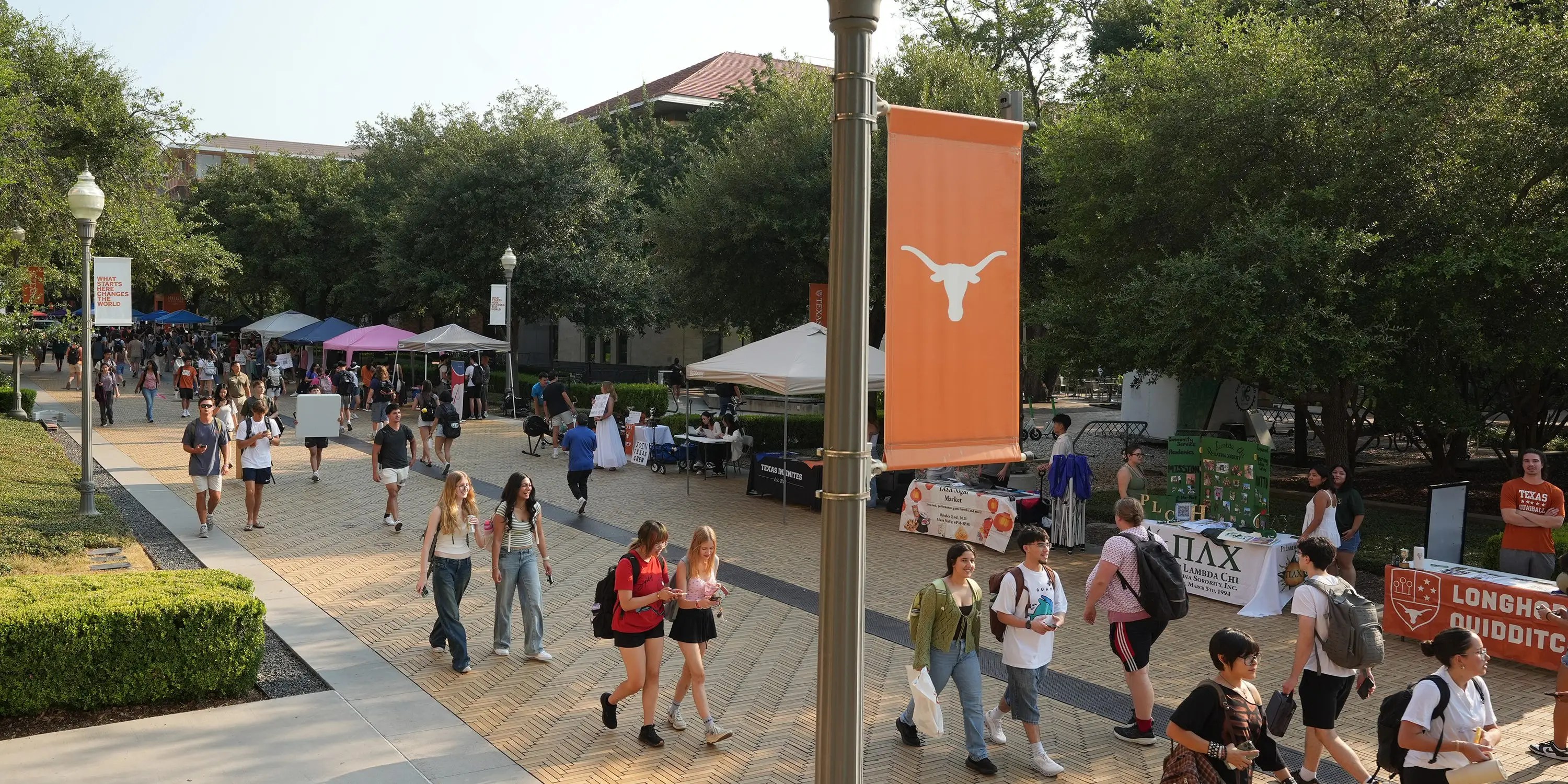 Top 20 Best College Towns in the US for 2025 - Where Should You Study? (2026)