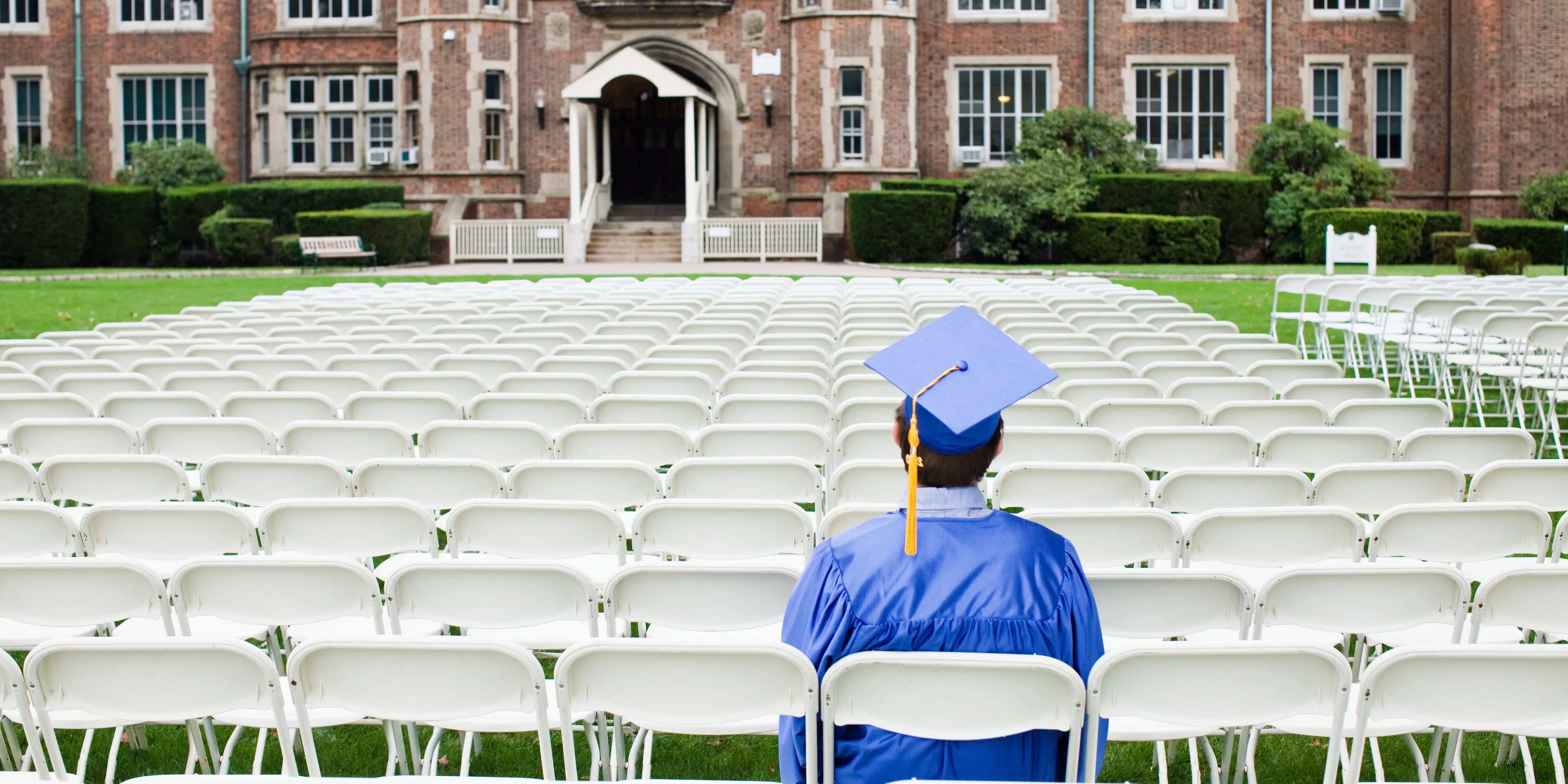 Unemployment Rates for College Grads: Which Majors are Struggling? (2026)