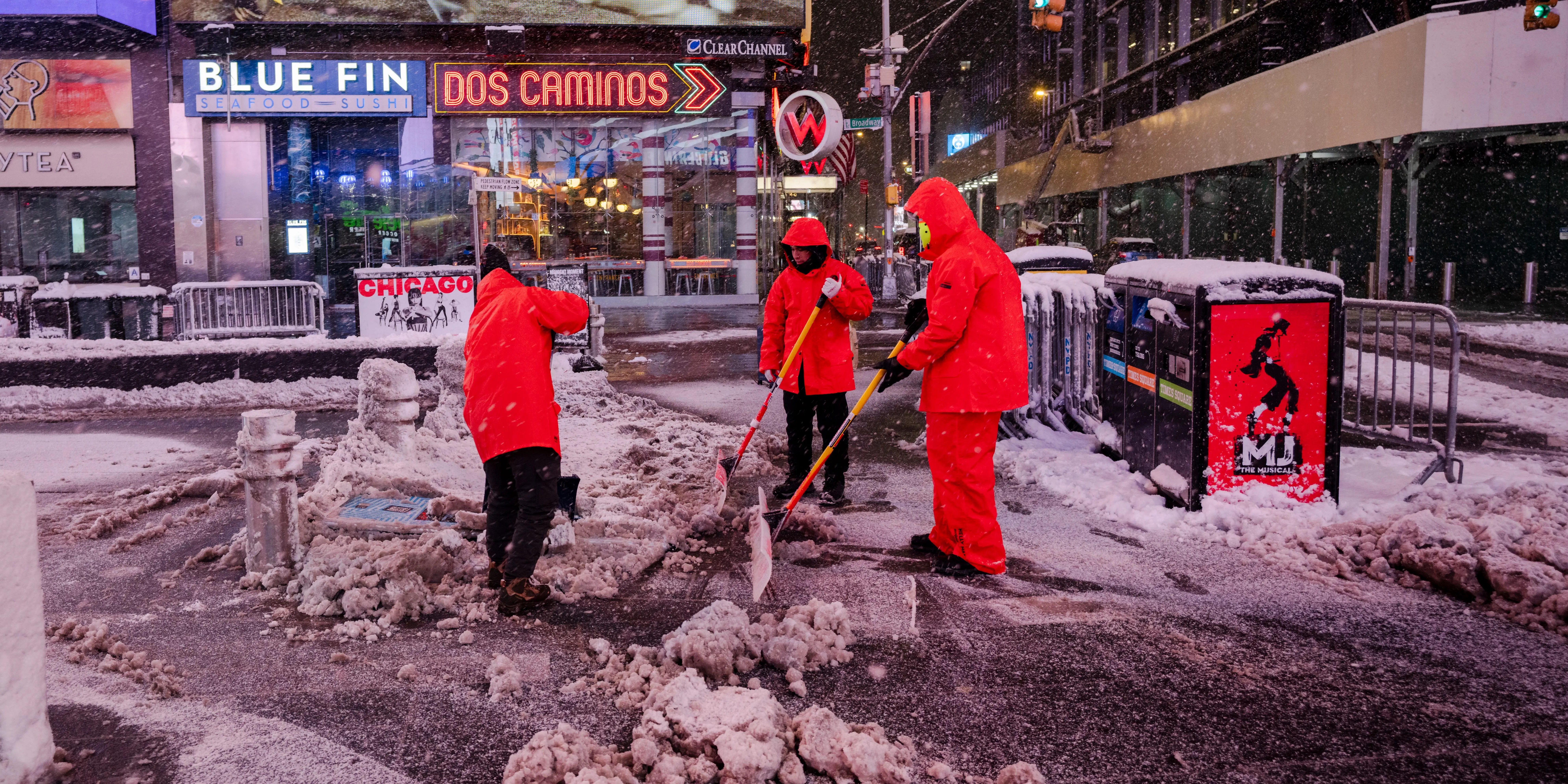 Thousands of Flights Canceled As Winter Storm Arrives in Northeast