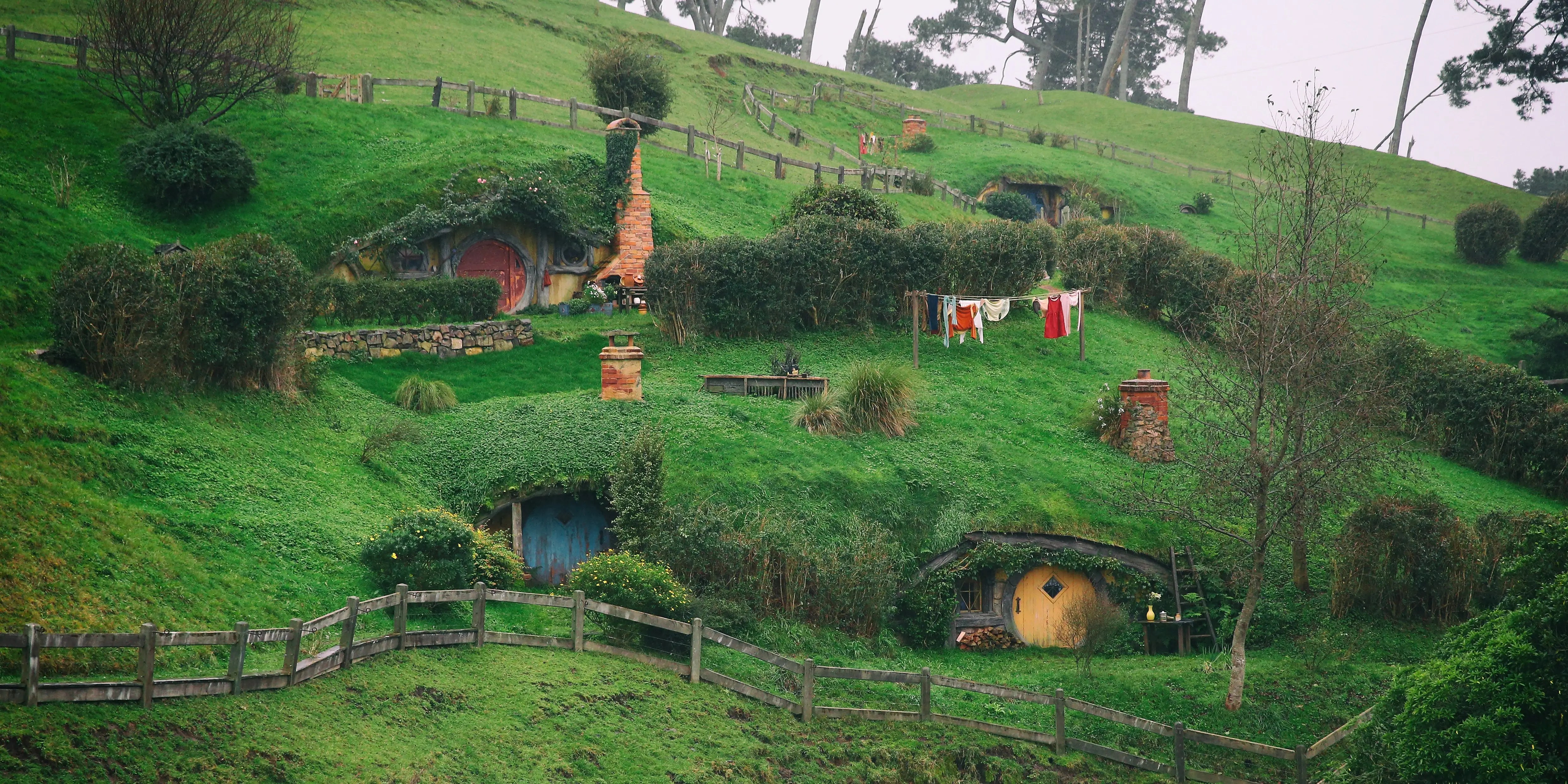 Palantir's Unique Appeal: 'The Shire Needs You Back' - A Look at Their Creative Hiring Strategy (2026)