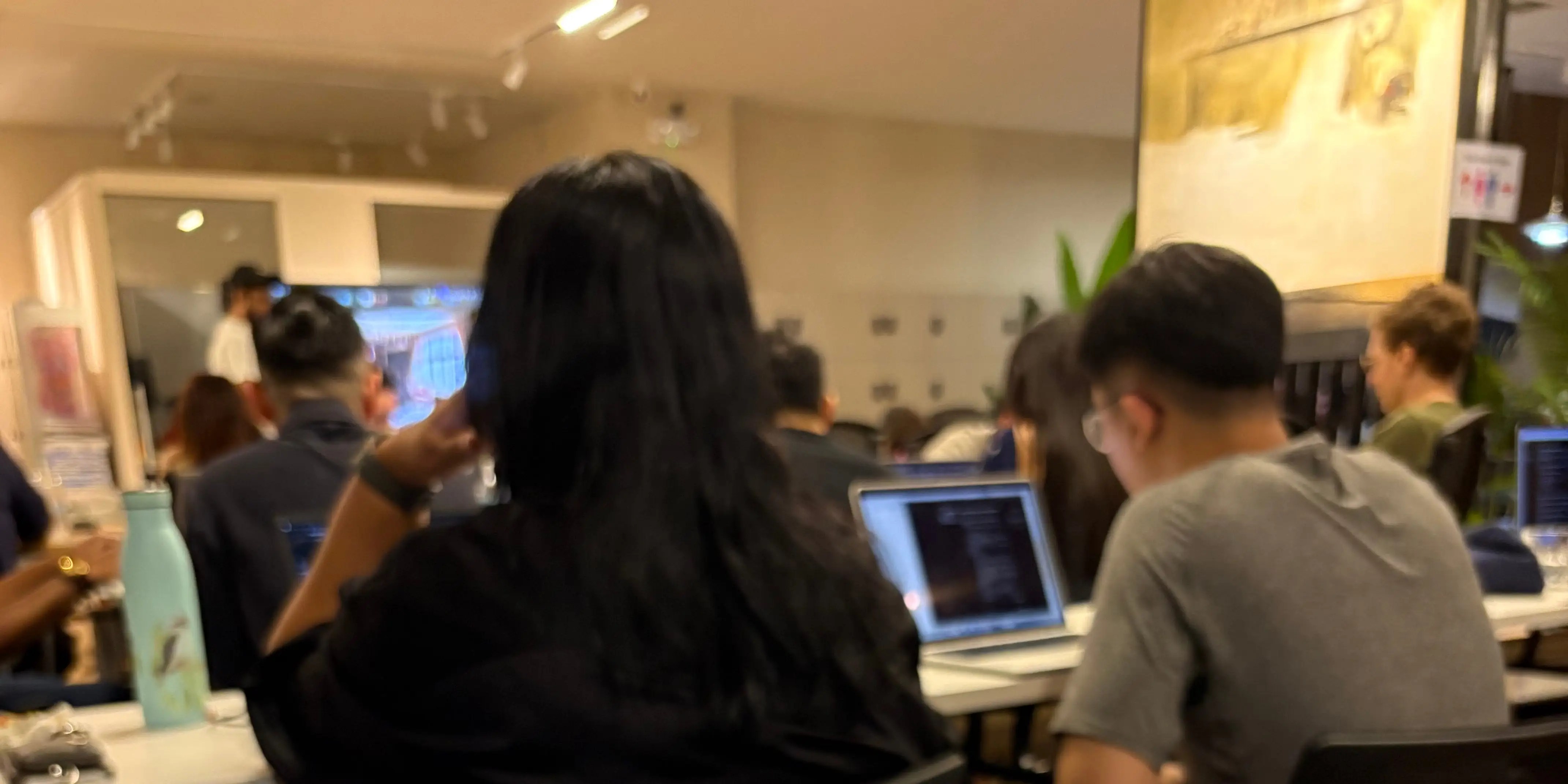 No-Code App Building: 5 Lessons for Beginners (Vibe Coding with AI) (2026)