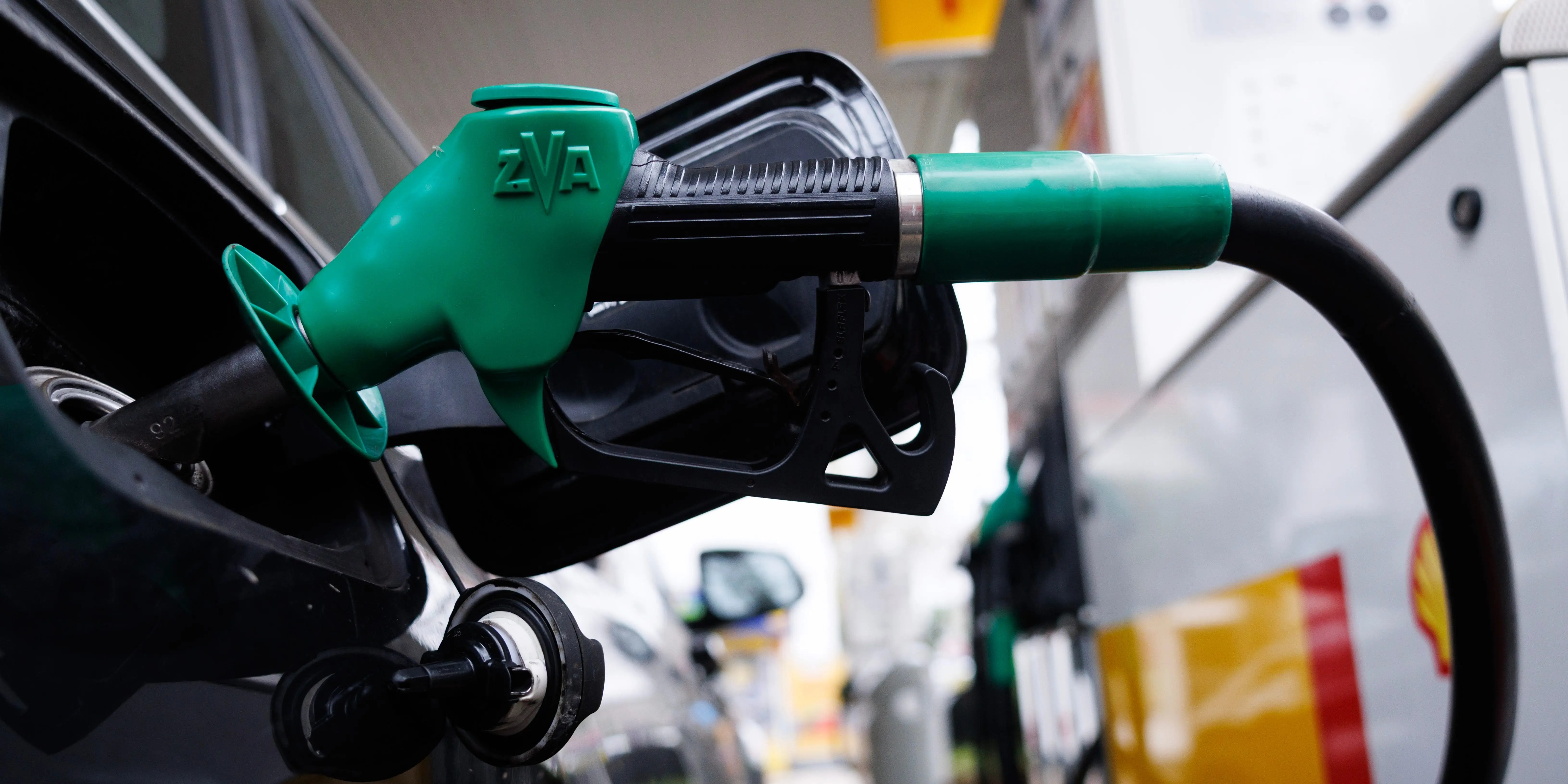 Oil Price Spike: What Countries Are Telling People to Do