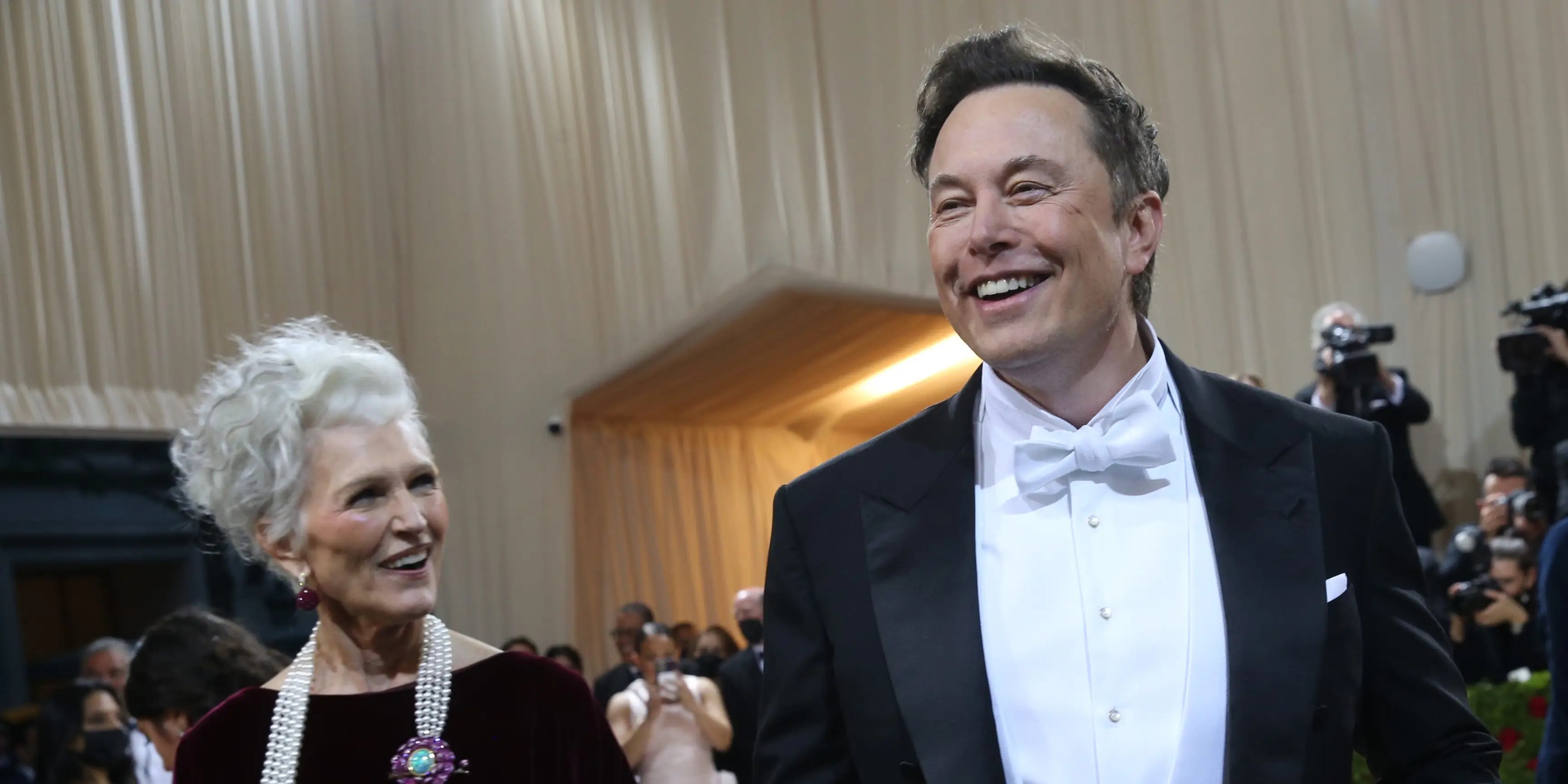 Elon Musk's Shocking Living Habits Revealed by His Mother! (2026)