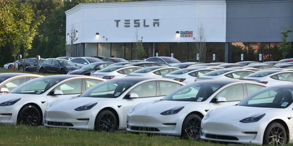 Tesla Earnings Update: What Investors Need to Know About Robotaxis, AI, and More (2026)