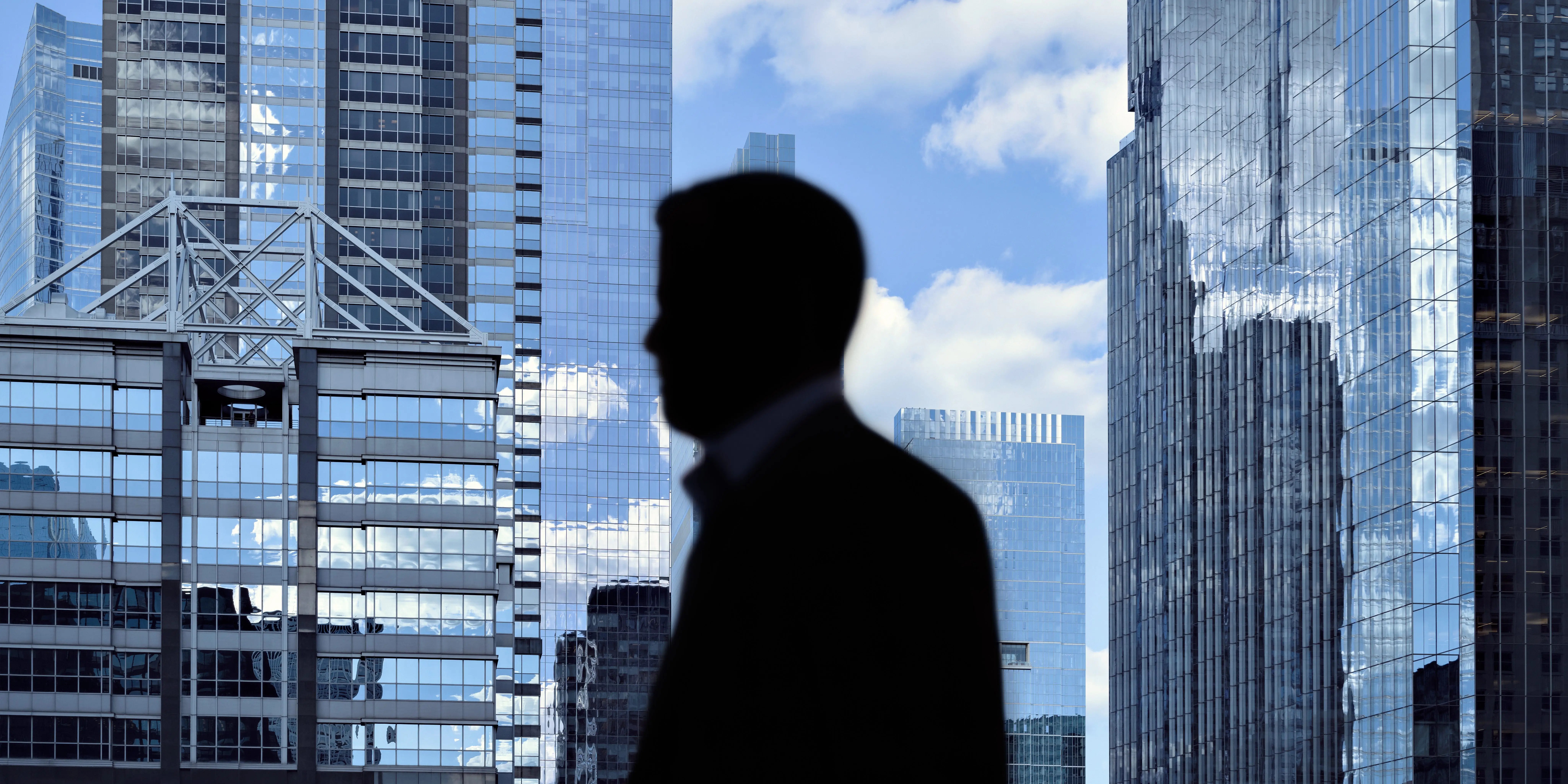 AI vs. Employee Compensation: The New Battle for Corporate Budgets (2026)