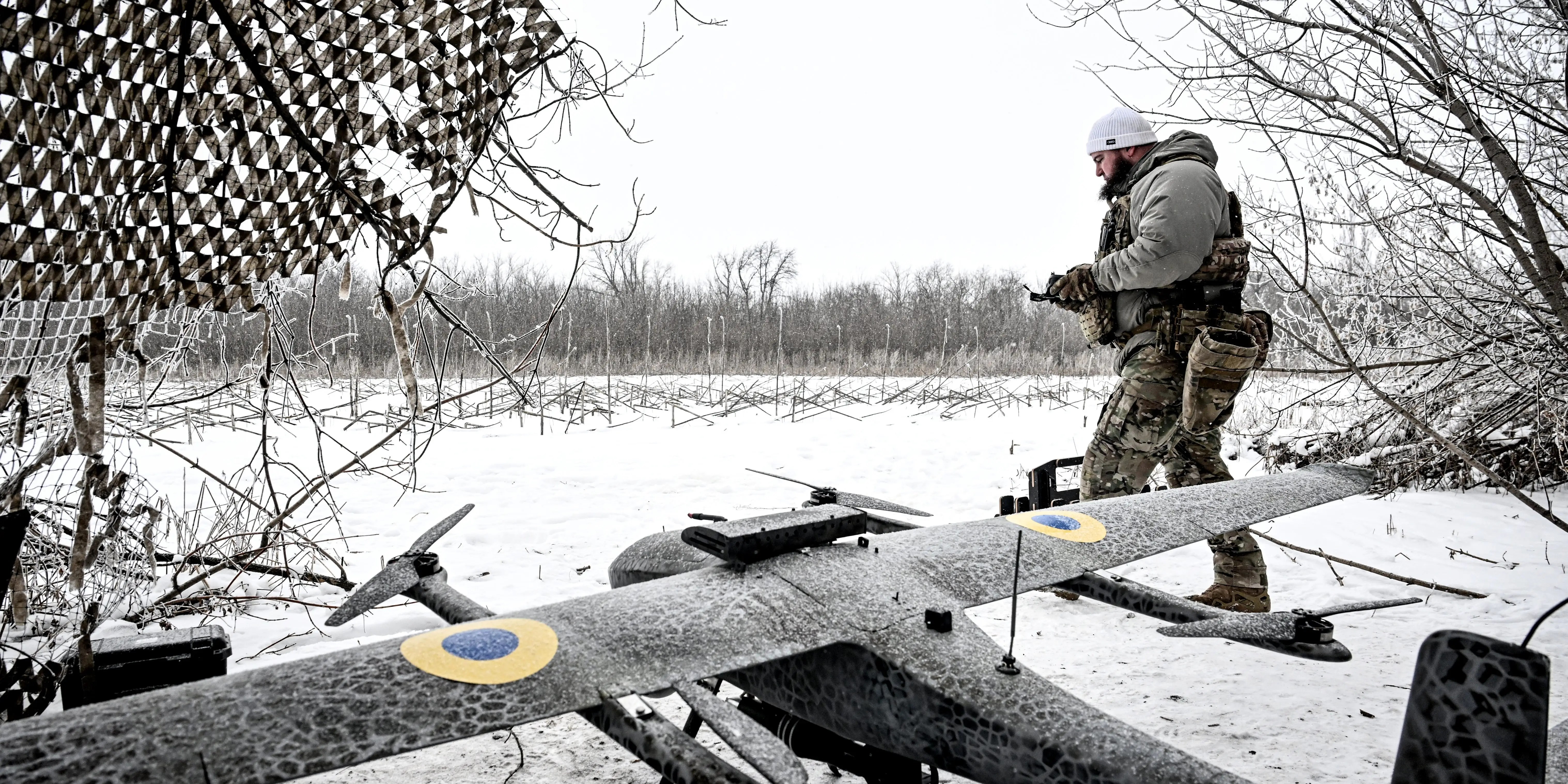 Ukraine's Drone Revolution: Outmaneuvering HIMARS with Mid-Range Strikes (2026)