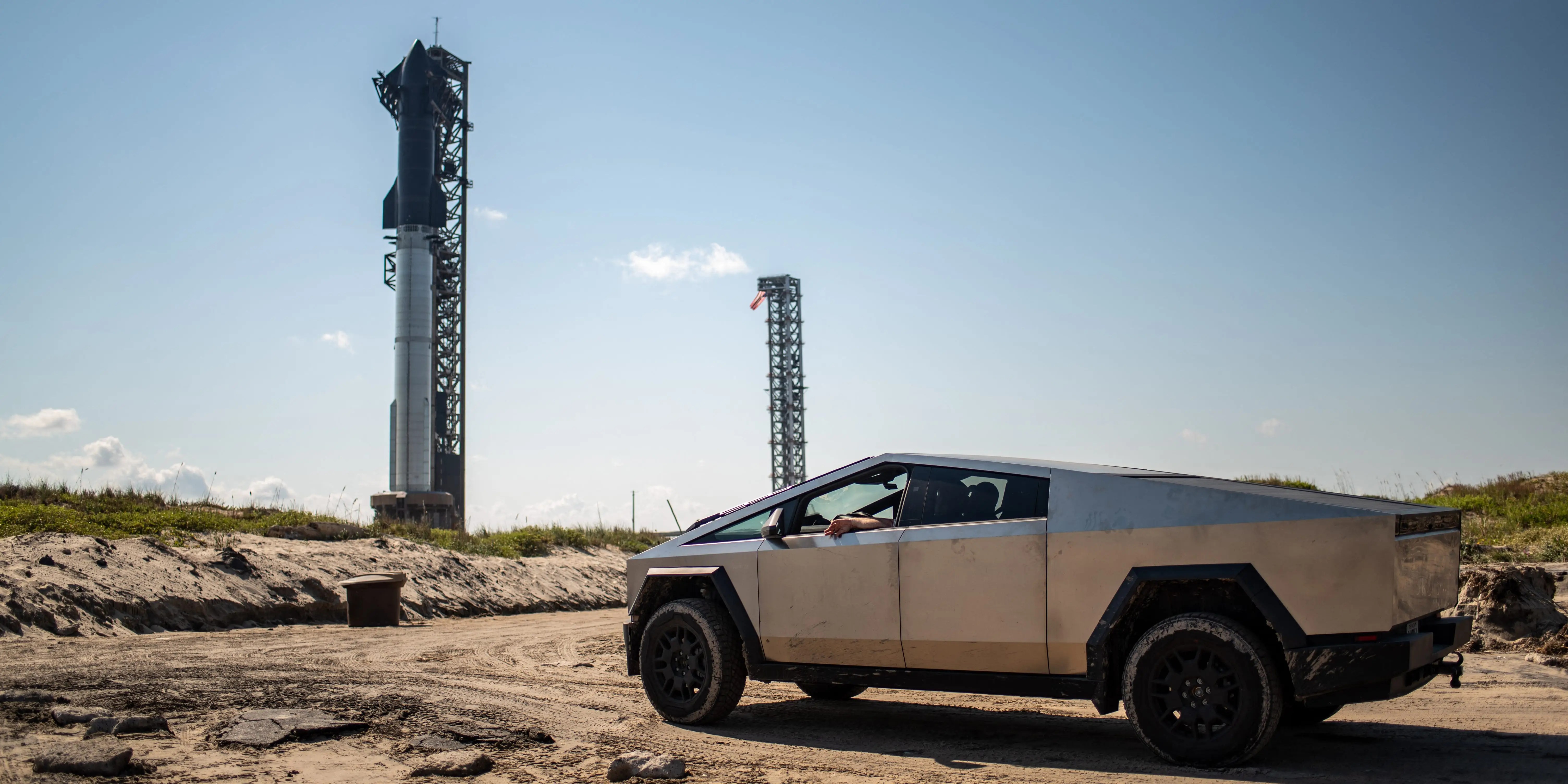 Tesla & SpaceX Merger: What Investors Need to Know | Elon Musk's Next Big Move? (2026)