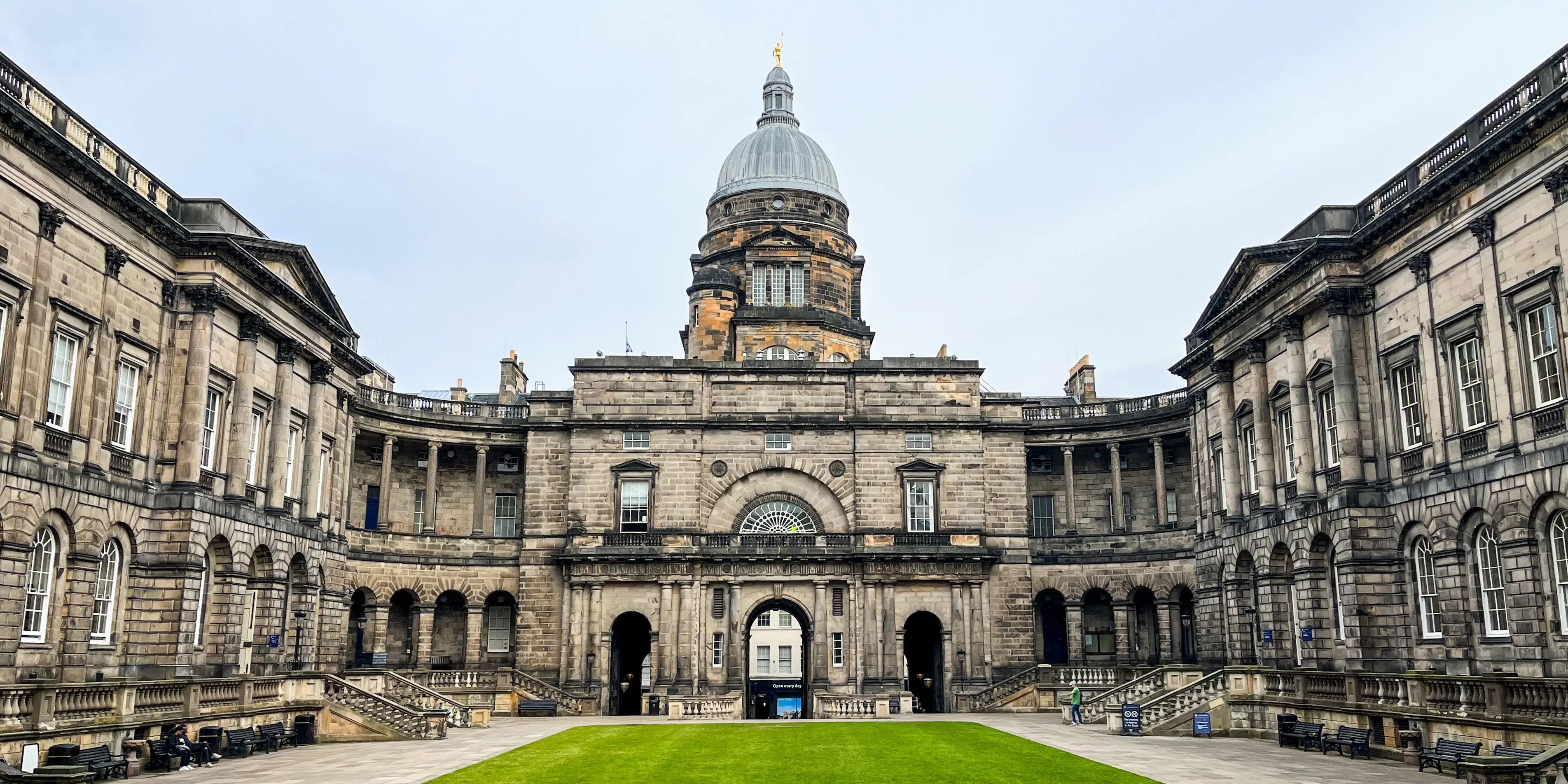 Top 10 British Universities with the Most American Students (2026)