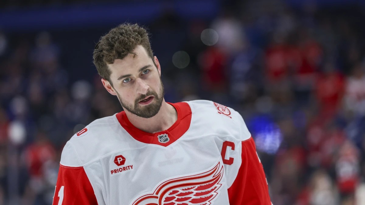 Dylan Larkin's Trade Saga: Should Players Have a Say? (2026)