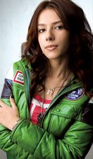 Well this one's a no brainer. Maria Theresa Gow (ããªã¢ã»ãã¬ãµã»ã¬ã¦) - MyDramaList
