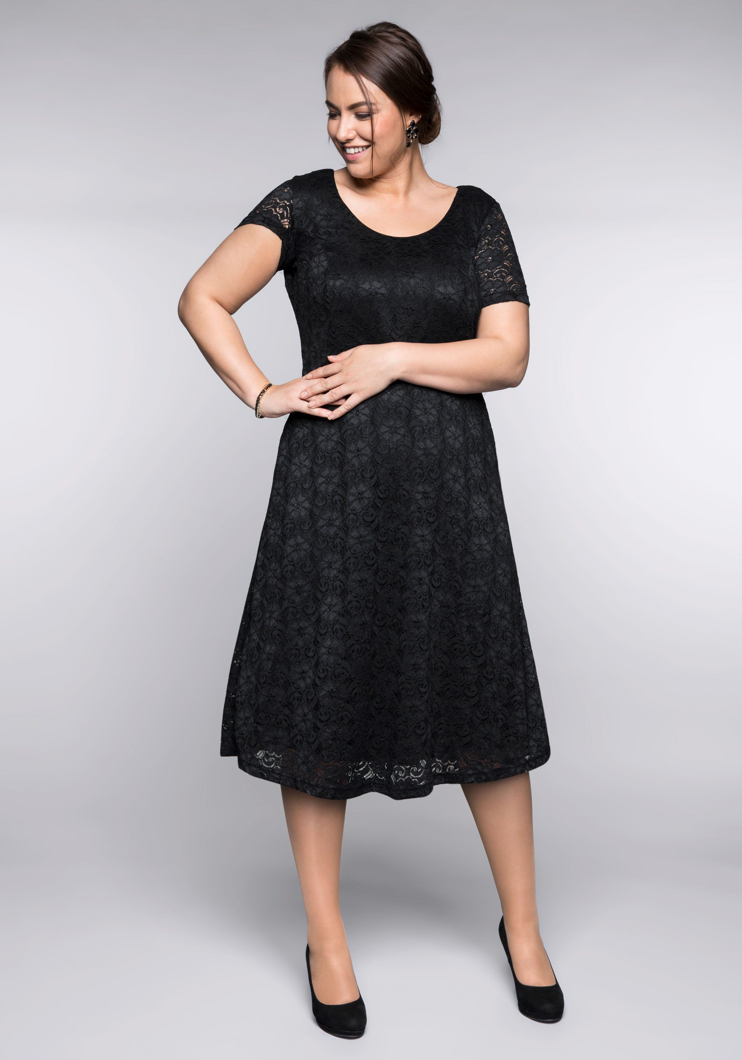 Kleider In Grossen Grossen Kleider Fur Mollige Kaufen Otto