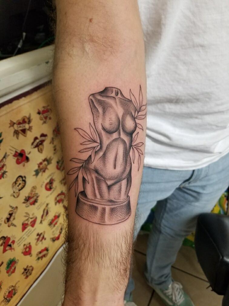 Ive Been Wanting To Get The Busy Tattooed For A While And Finally Got It Done Last Night : R/Fleabag 1008_x_756_jpg