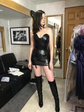 Anne Hathaway