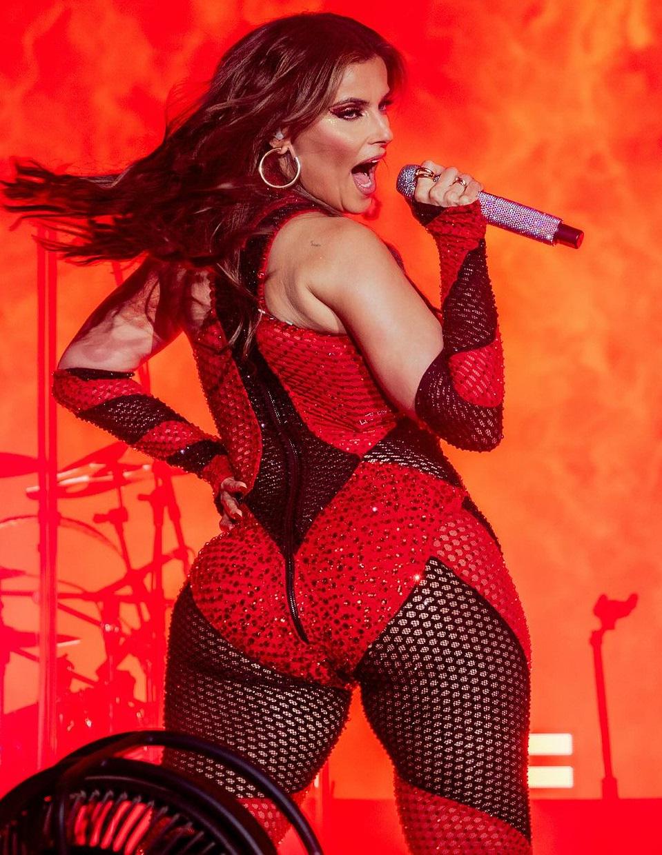 Nelly Furtado : rCelebsBootyTreasure