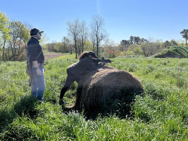 When Grasshoppers Attack R Confusing Perspective - Elegant Mobile Mountain Arts | Free Download