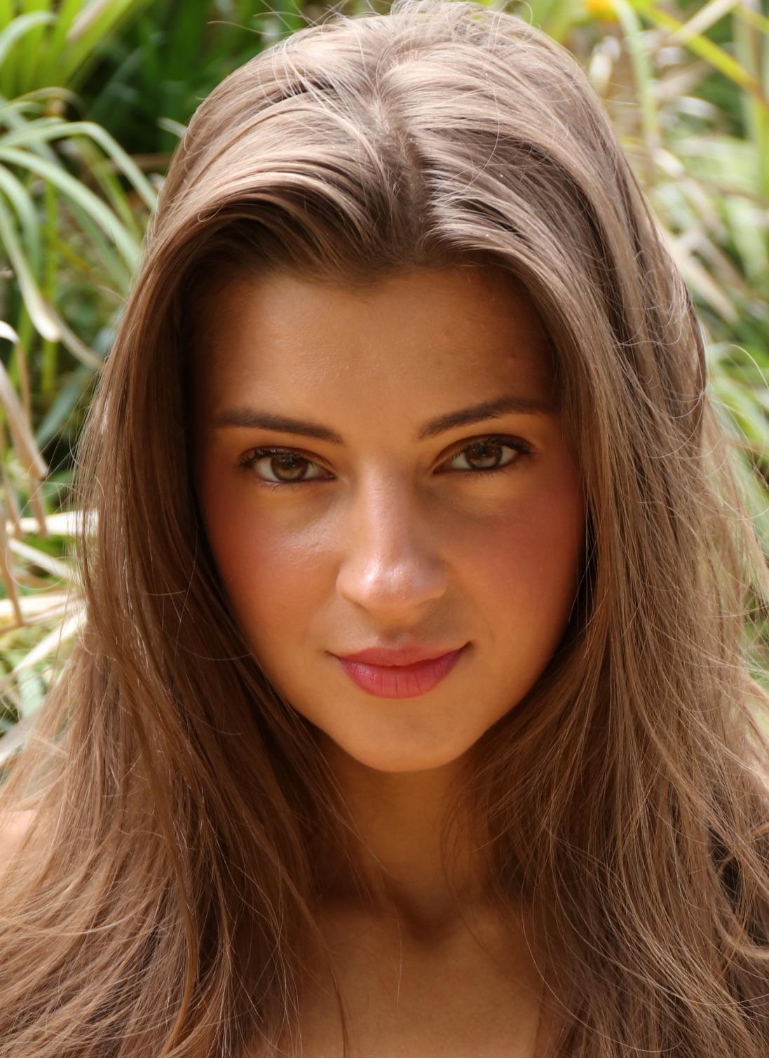 Malena Maria Rya – Sexy Modelos Famosas