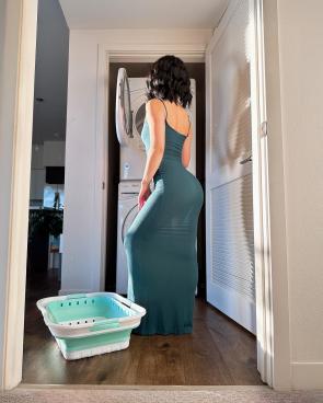 the struggle of getting this dress on is worth it every single time