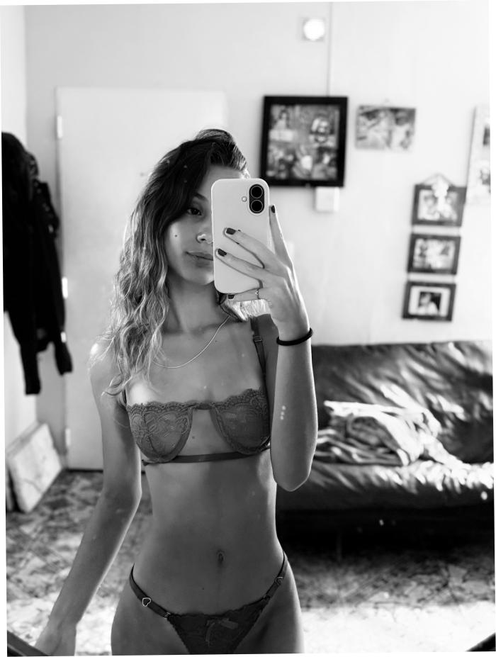 honeygirlmango