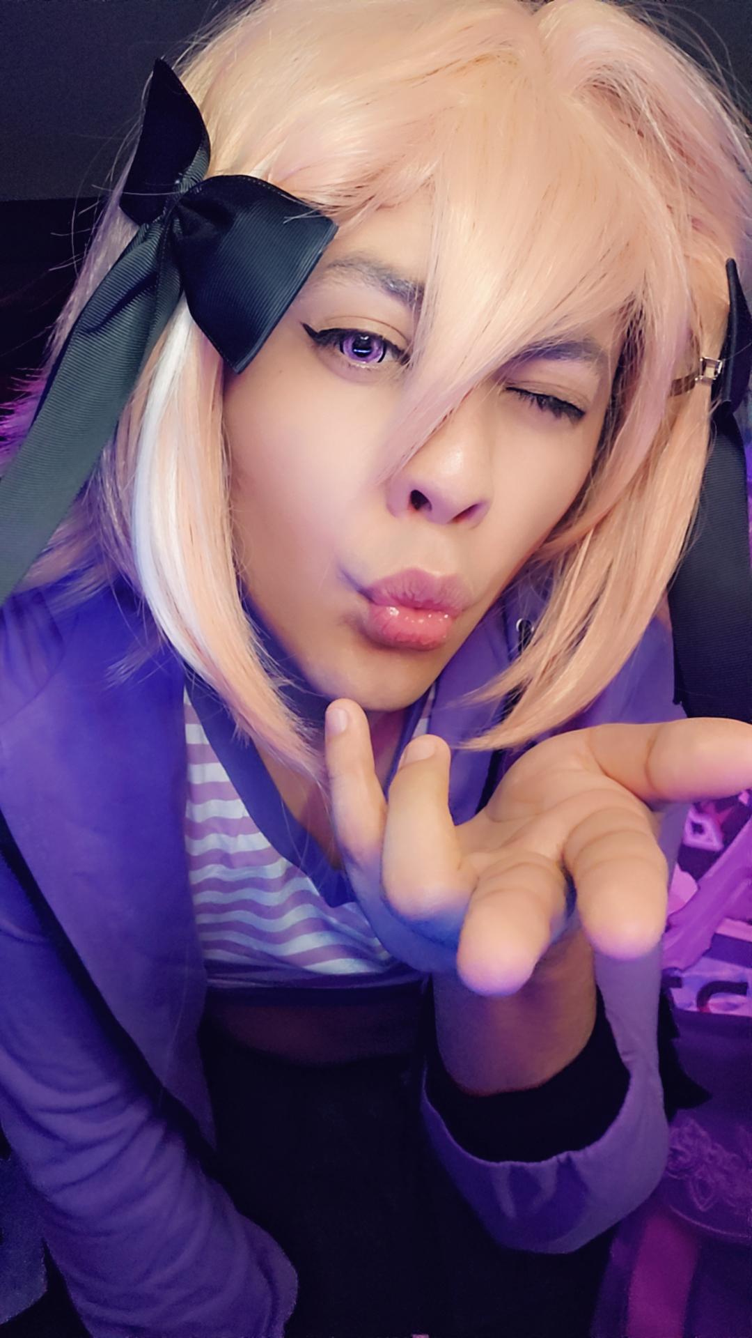 More of my Astolfo cosplay for all you cuties!!! 