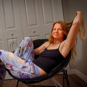 took this pic feeling cute, should i keep it or delete it?🤳