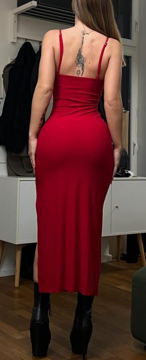Not sure if it compliments my figure